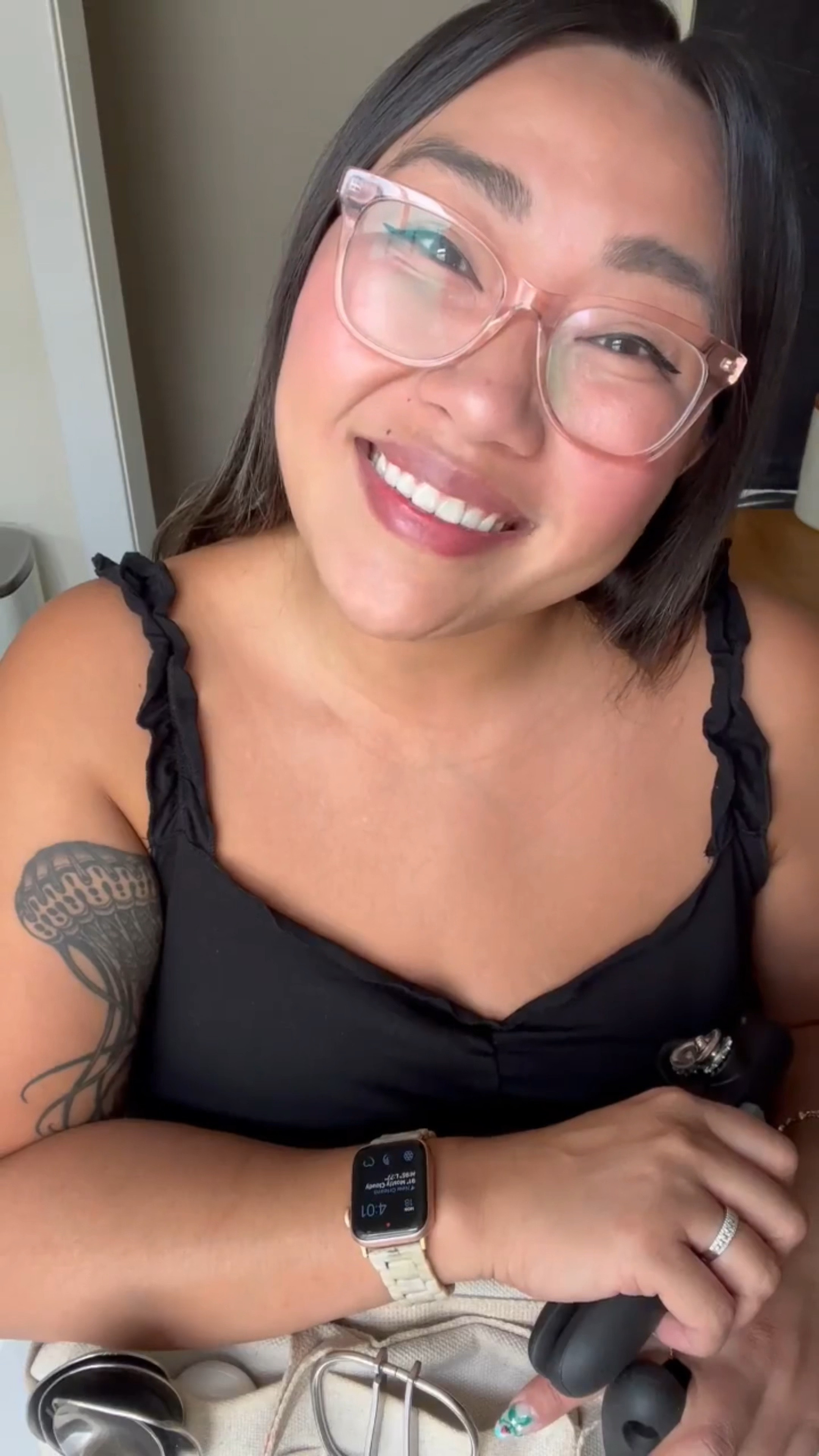 10 tools in my knife bag that I can’t live without 🥄

#LTKfindsunder100 #LTKVideo #LTKhome