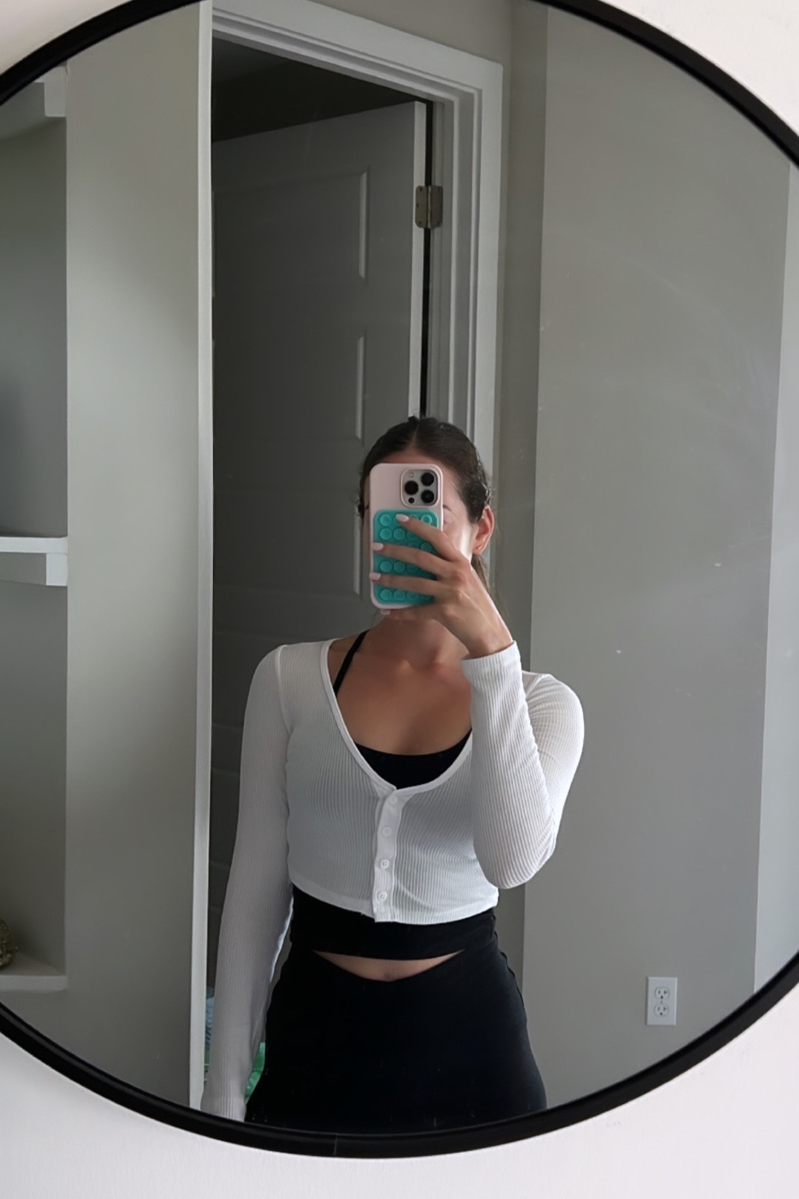 Outfit to run some errands! I have this alo cardigan in black and white and I literally wear it every single week 🤎 I also wear the beyond yoga set every week too 😂
Beyond yoga tank- S
Leggings- S
Alo cardigan- S

Workout set, fall outfit, athleisure, holiday gift guide

#LTKfitness #LTKHoliday #LTKGiftGuide