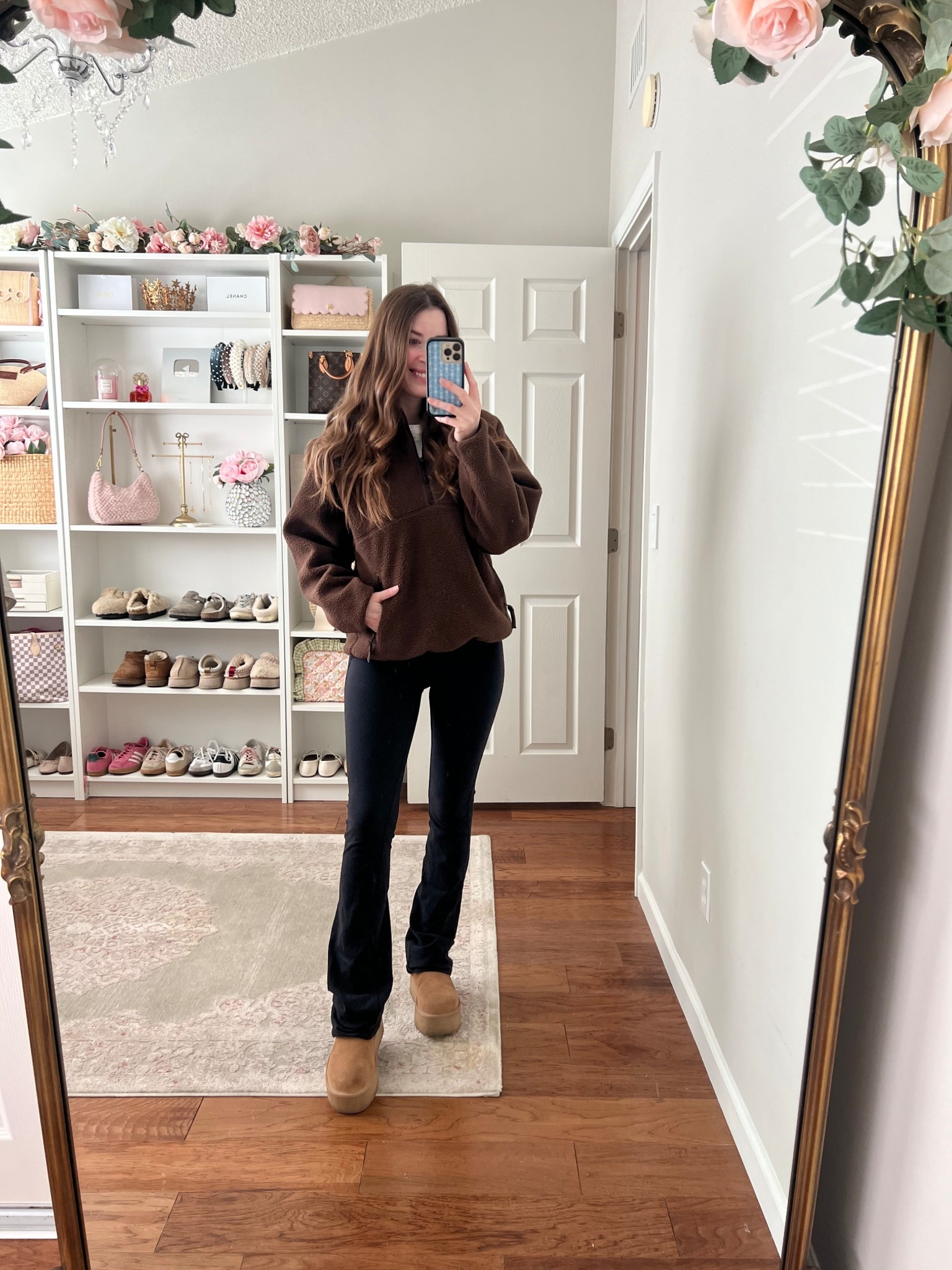 Amazon fleece size S
Aritzia inspired fleece pullover 