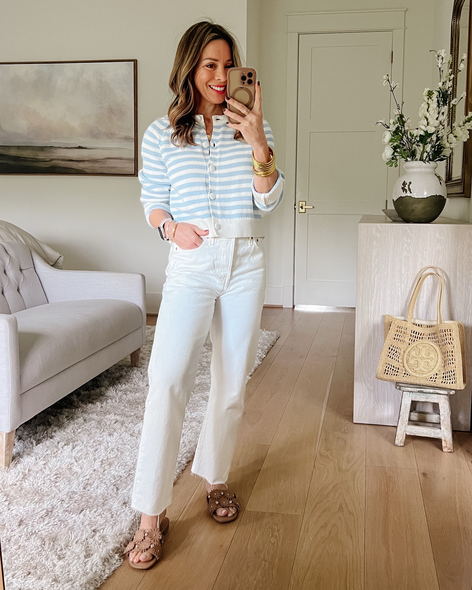 Loving this fresh look of my fave white Levi’s with this new Target cardigan 🎯 

Cardigan Fit: I’m wearing an XS

Jeans Fit: I’m wearing a 25

#LTKvlog #LTKmomlife #LTKPetite