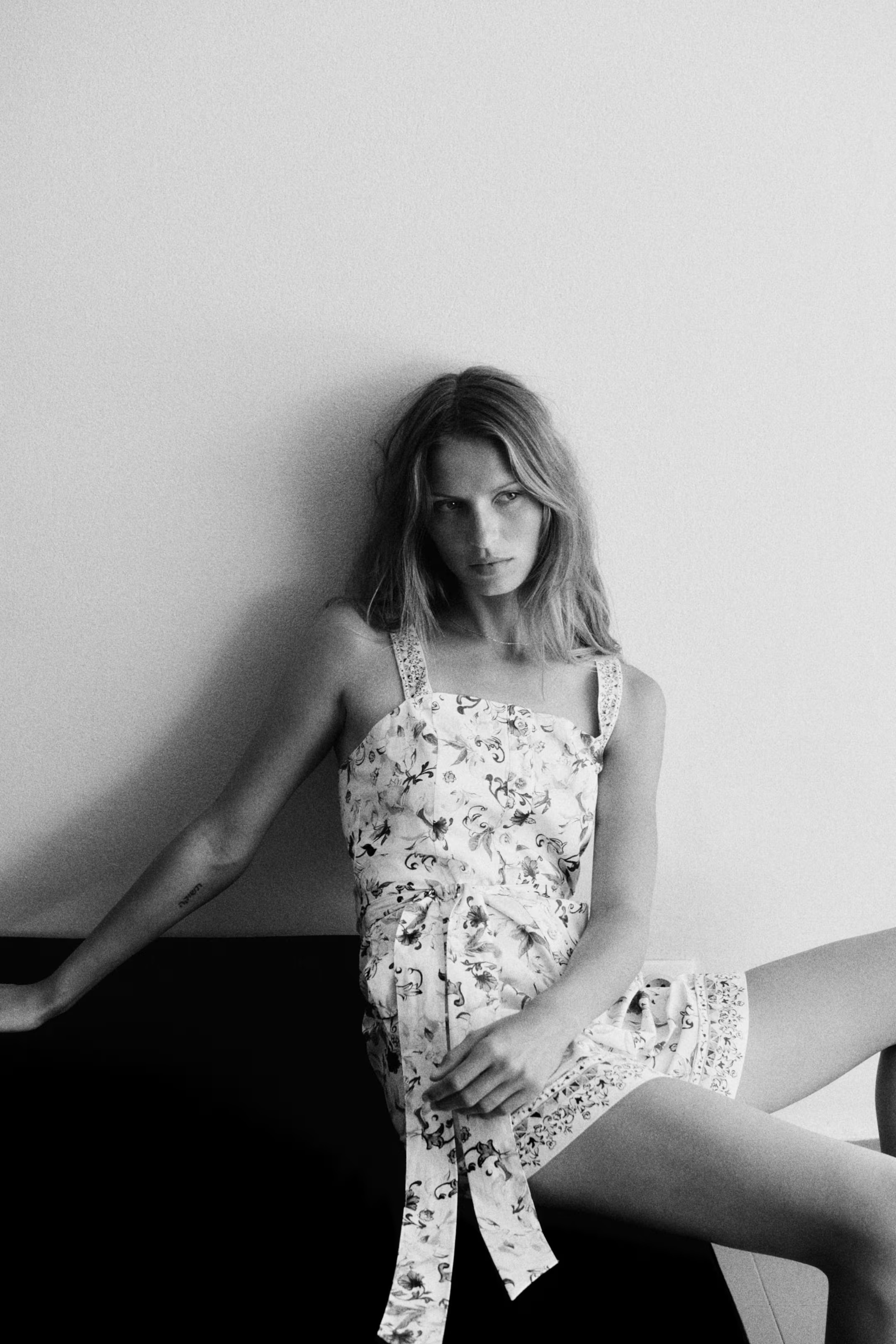 Cotton poplin playsuit - White/Lemons - Ladies | H&M GB | H&M (UK, MY, IN, SG, PH, TW, HK)