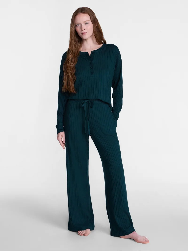Joyspun Women's Cozy Lounge Collection Hacci Henley Top and Pants, 2-Piece Pajama Set, Sizes XS-3... | Walmart (US)