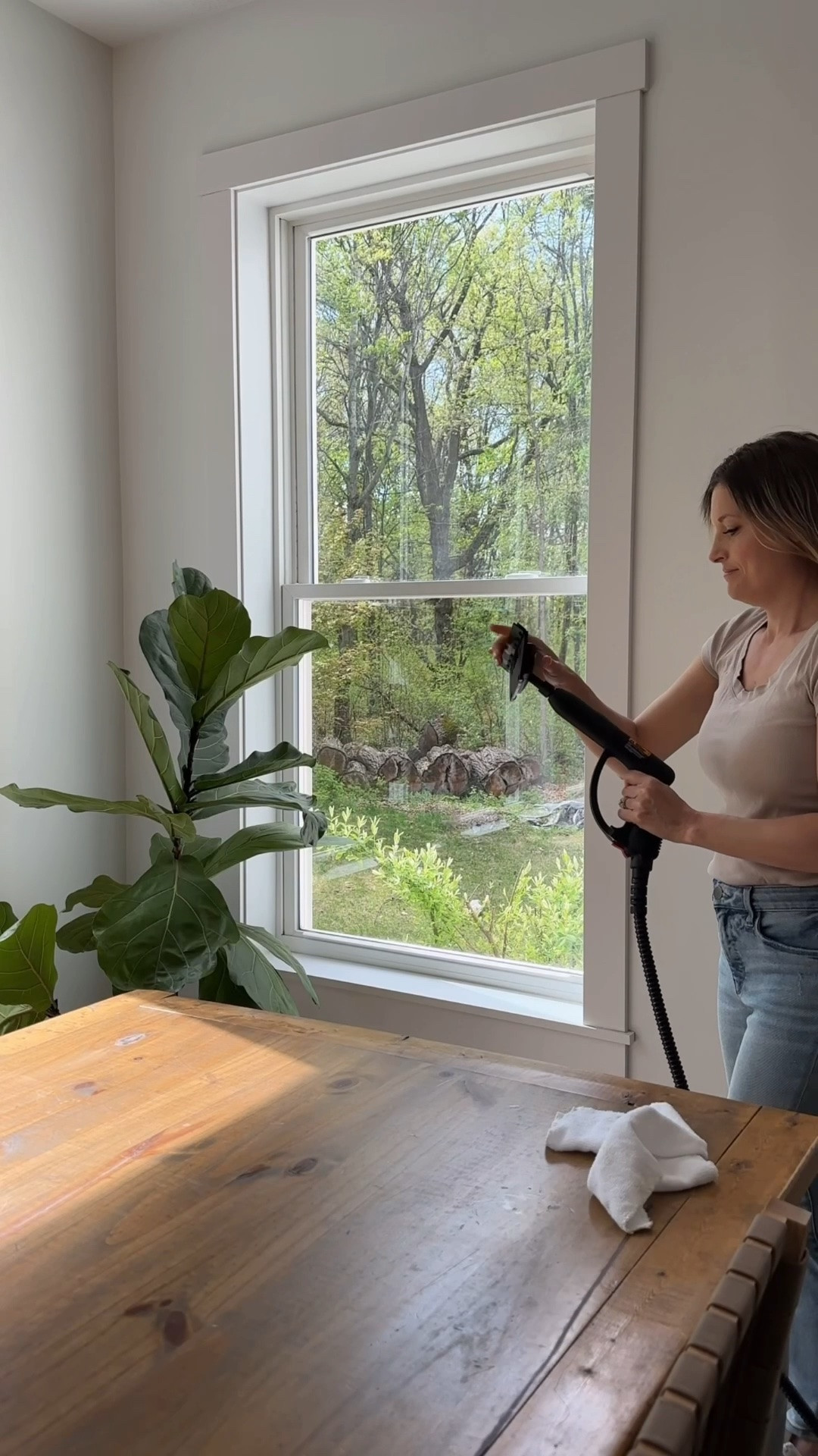 Comment STEAM for the link sent to your dm and check out the handheld steam cleaner that works super well for windows! 

This is such a convenient tool, especially for hard to reach cracks and crevices around the home! 👏