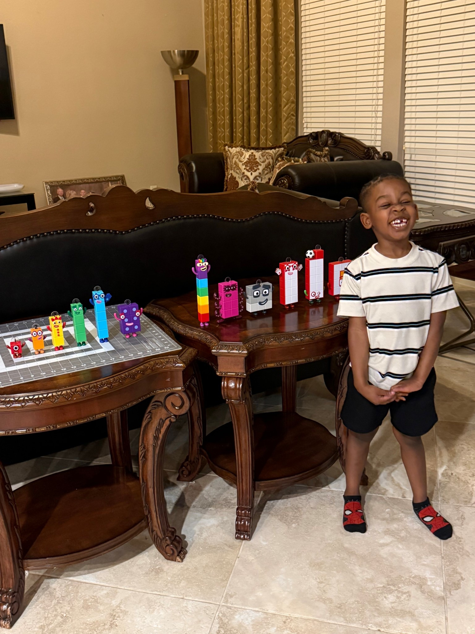 Budget-friendly favorites 🙌 Educational number blocks from Walmart + an everyday Wonder Nation shirt = a mom win. 