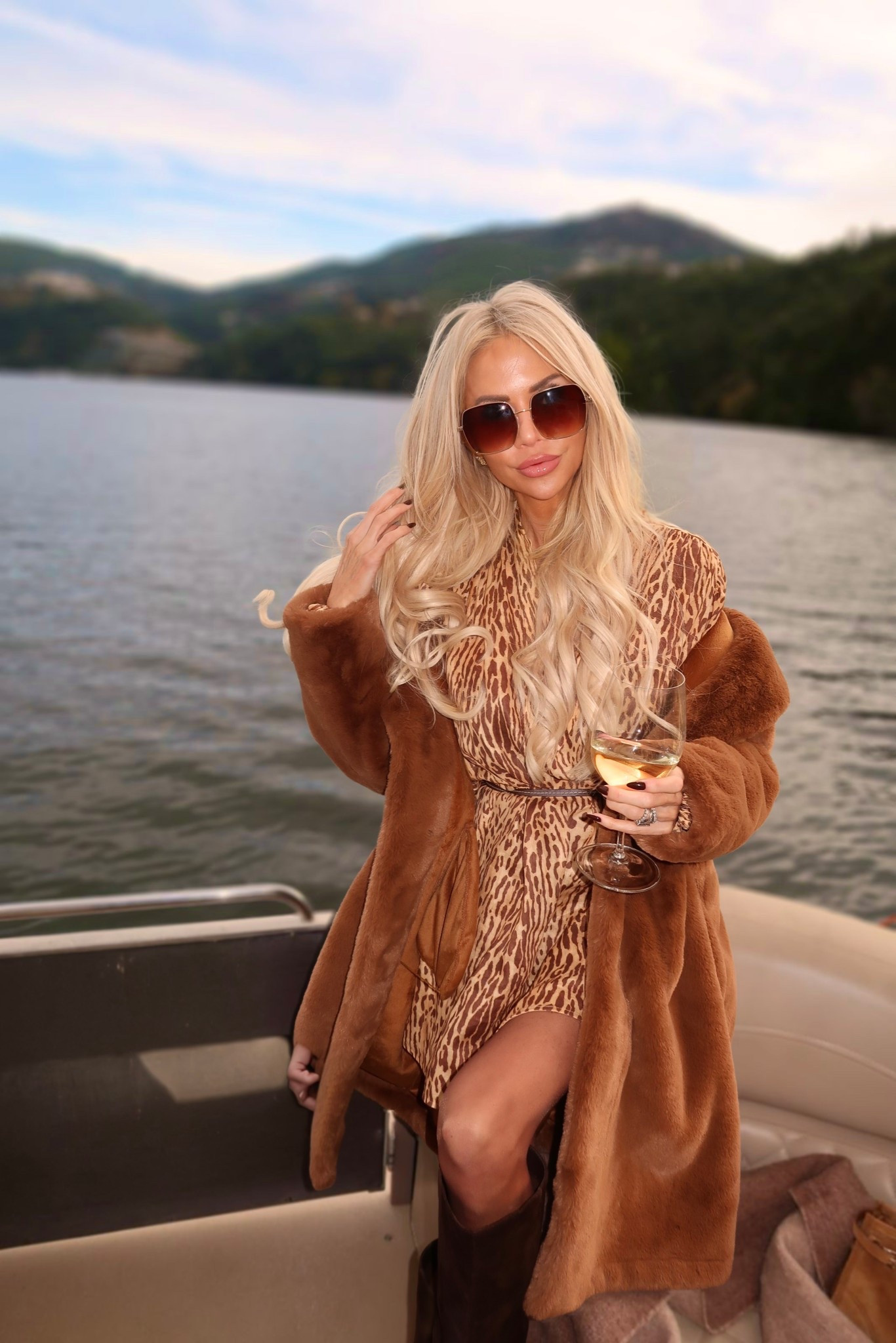 Zimmermann dresses 25% off at Shopbop - use code HOLIDAY. Wearing Leopard Cascade Tunic Dress in size 0Leo

#LTKCyberWeek #LTKHoliday #LTKootd