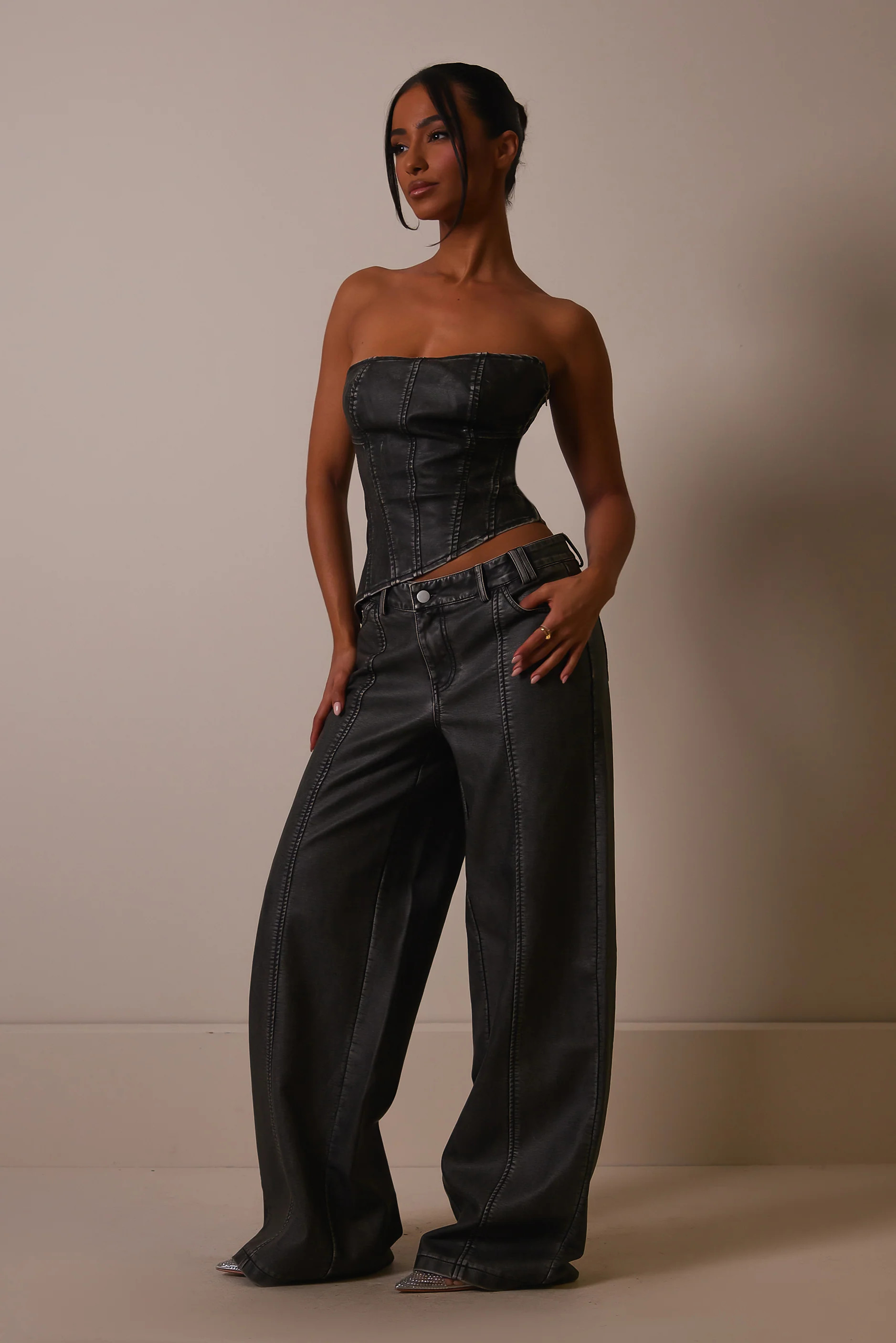 The distress wash leather trousers- Dark wash | Mars The Label
