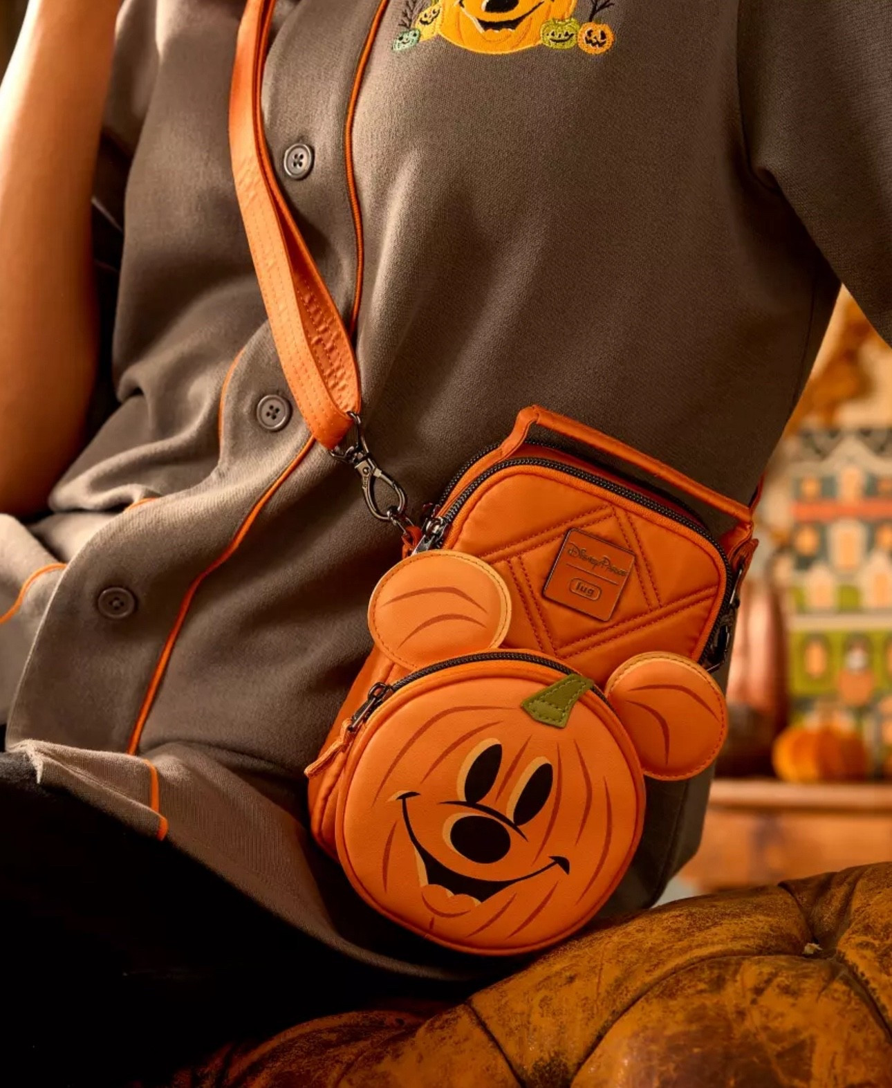 This Mickey Pumpkin purse by Lug is a spooky season must have! Lug bags are the BEST because they are functional and so trendy! Perfect for a Halloween trip to Walt Disney World or Disneyland 🎃

#LTKFindsUnder100 #LTKSeasonal #LTKItBag