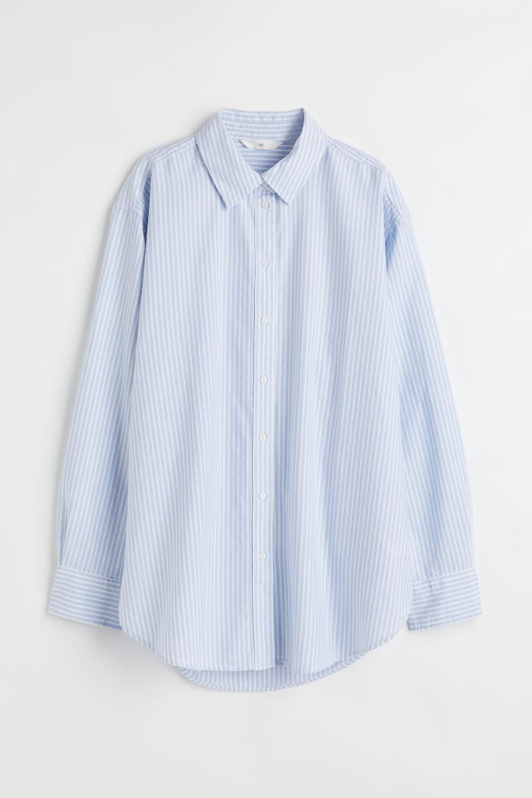 Relaxed-fit shirt in washed oxford cotton. Collar, buttons at front, and yoke at back with locker... | H&M (US + CA)
