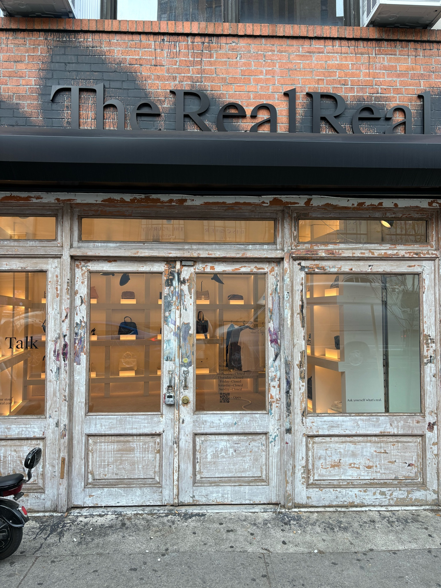 Unique The Real Real finds! 🖤

#LTKStyleTip #LTKGiftGuide #LTKItBag