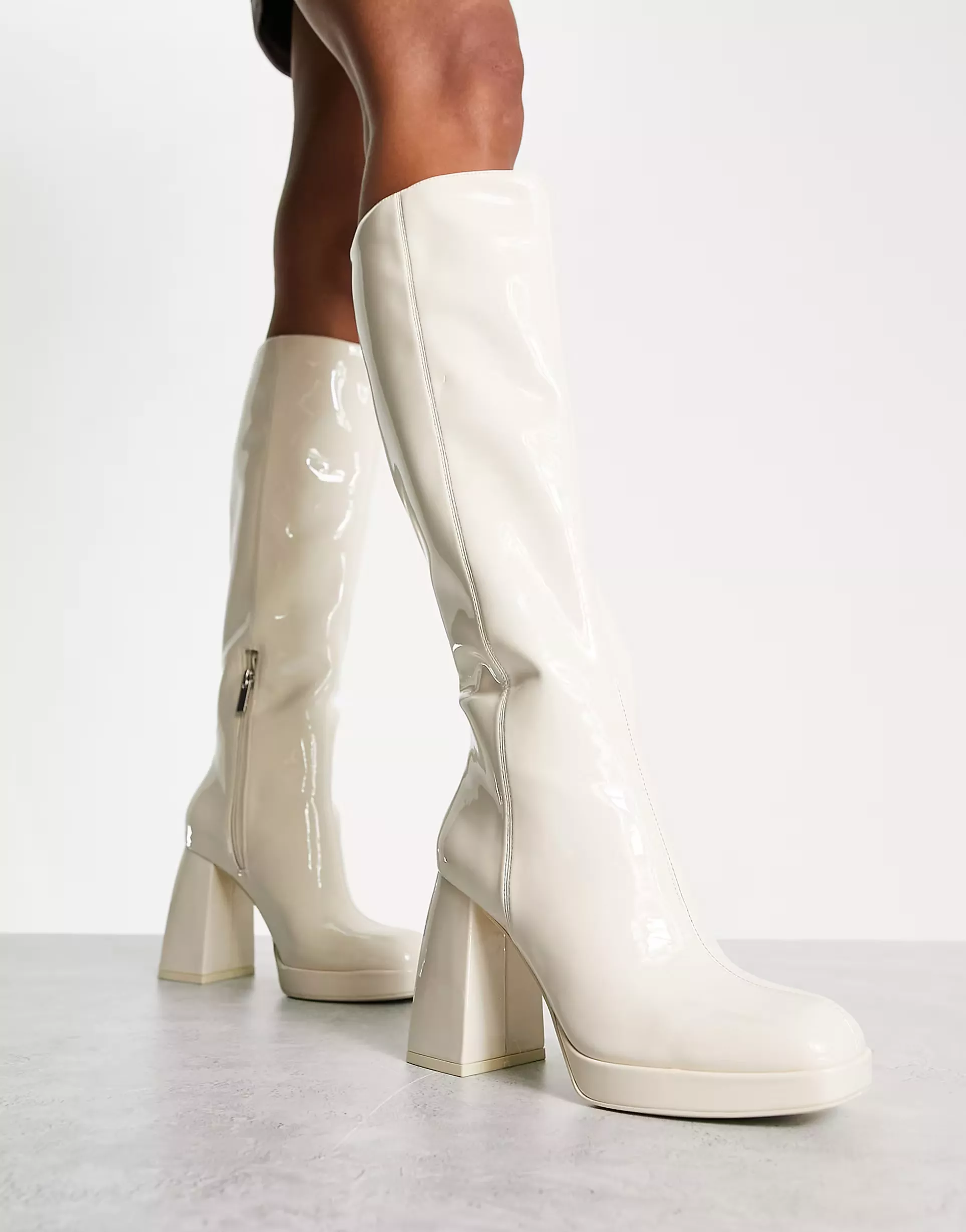 Bershka knee hot sale high boots