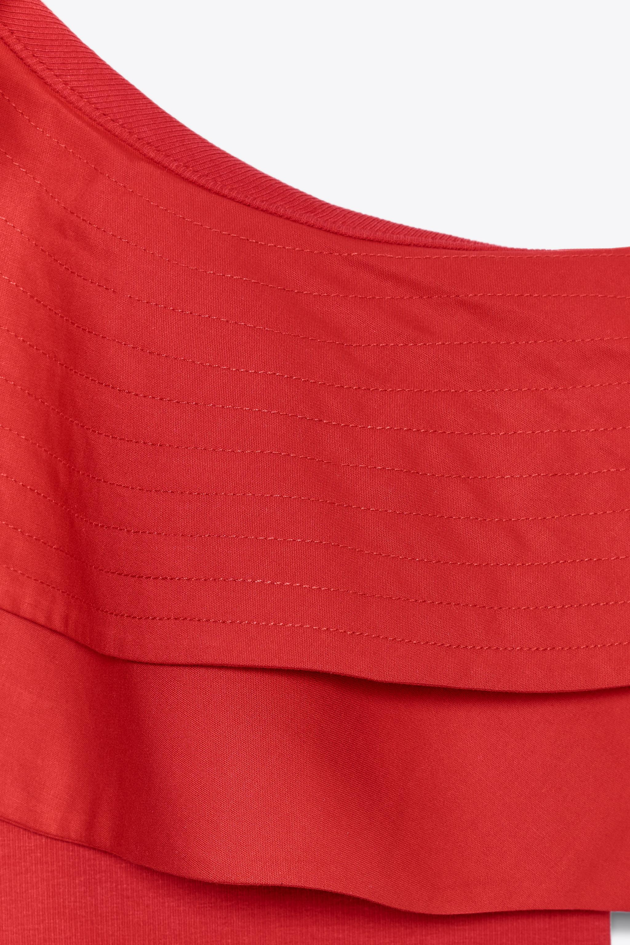 ASYMMETRIC CONTRAST RUFFLE BODYSUIT | Zara UK