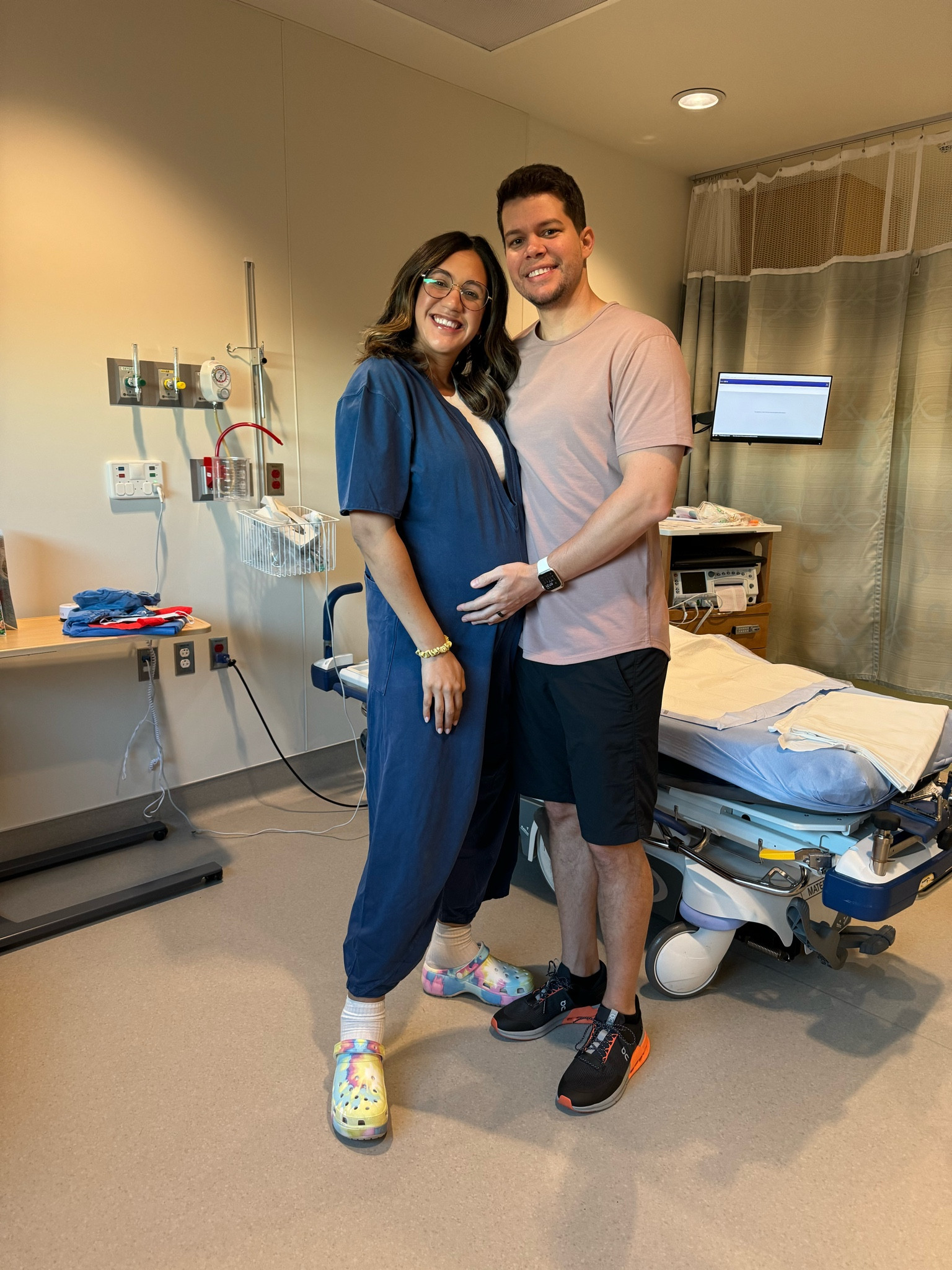 Outfit I wore on the way to the hospital! You can always catch me in a onesie!

#LTKbaby #LTKCyberWeek #LTKbump