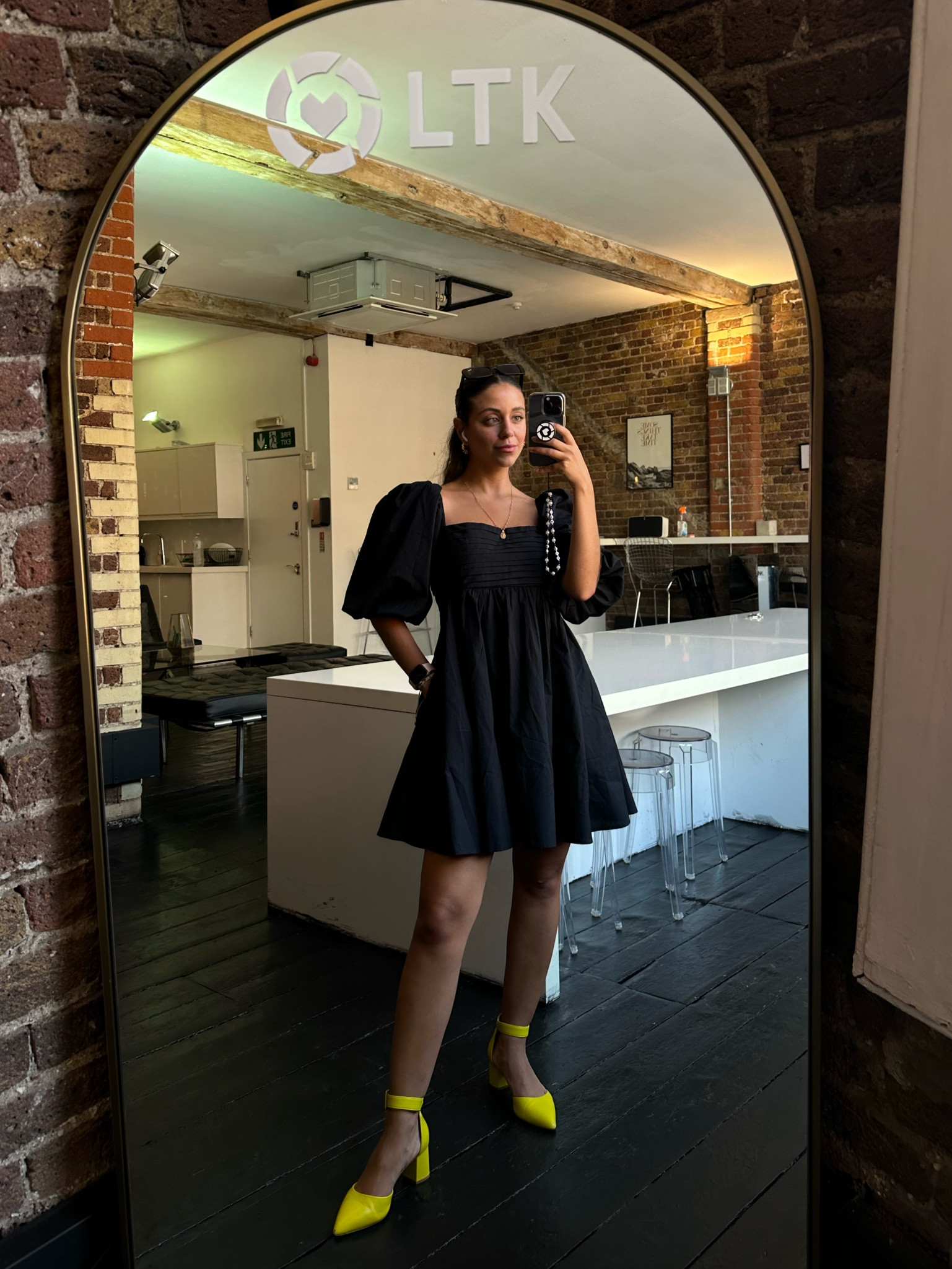 Abercrombie and fitch black Emerson dress, office looks, everyday dresses, poplin black dress 

#LTKSeasonal #LTKeurope #LTKworkwear