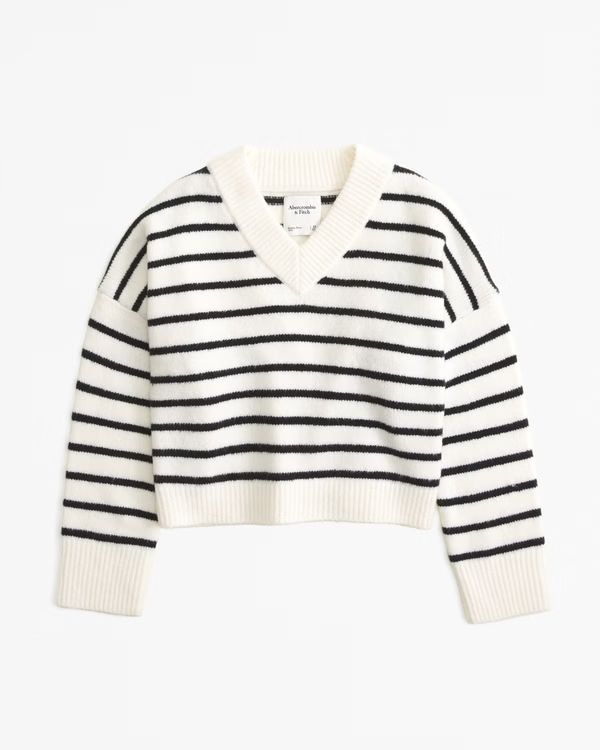 Women's Wedge V-Neck Sweater | Women's Tops | Abercrombie.com | Abercrombie & Fitch (US)