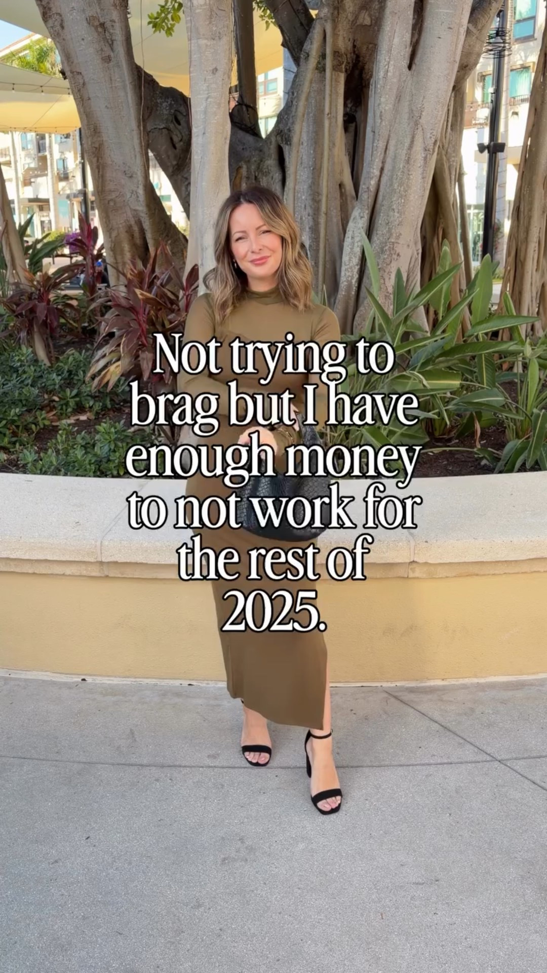It’s not about the money… it’s about surviving the rest of 2025 💁‍♀️😂 how you holding up?! 

Comment DRESS and I’ll send the link 👇

#momhumor #newyearsresolution #momstyle #amazonoutfit #naplesfl