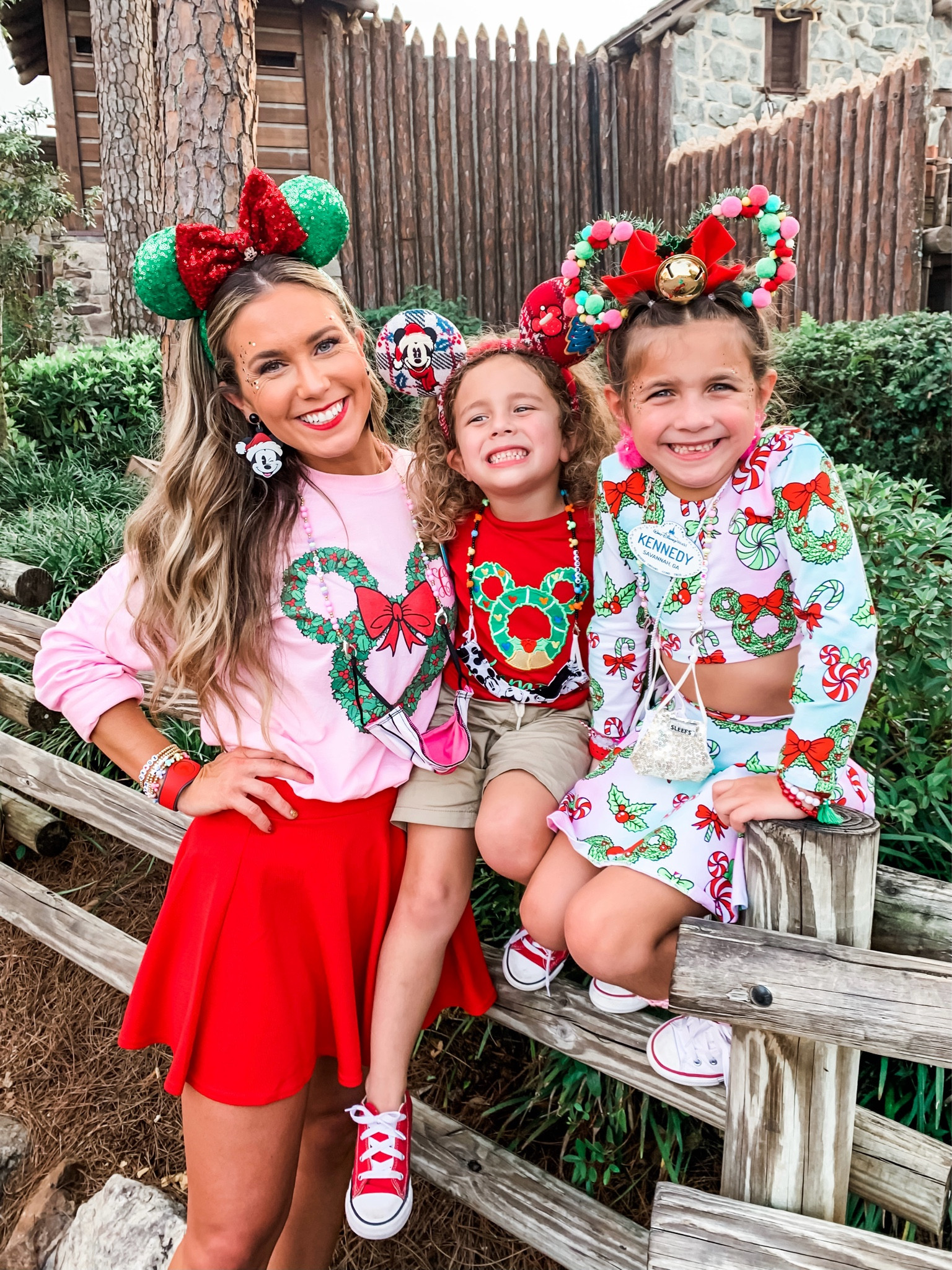 Disney Christmas vacation outfit inspo 

Etsy. Amazon. Disney. Vacation. Christmas outfit inspo. 

#LTKSeasonal #LTKFamily #LTKStyleTip