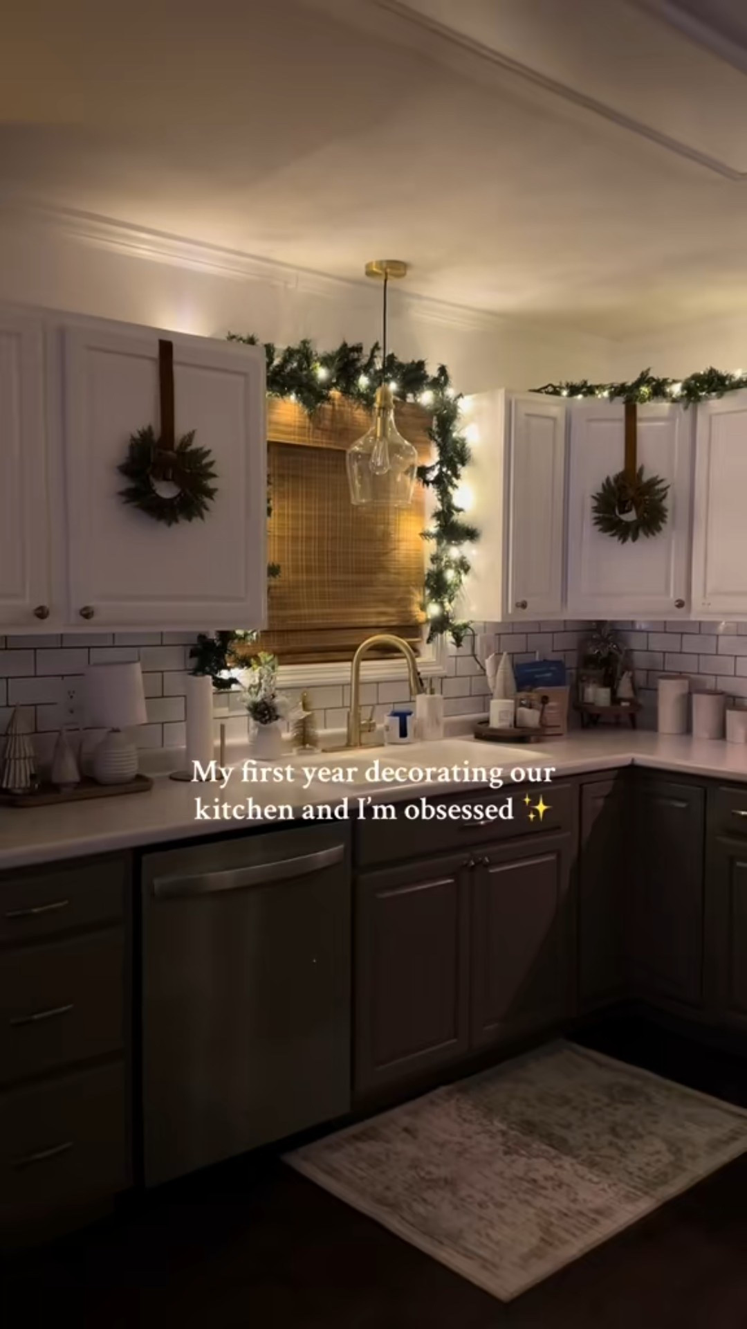 Obsessed with my kitchen Christmas decor 

#LTKHoliday #LTKHome