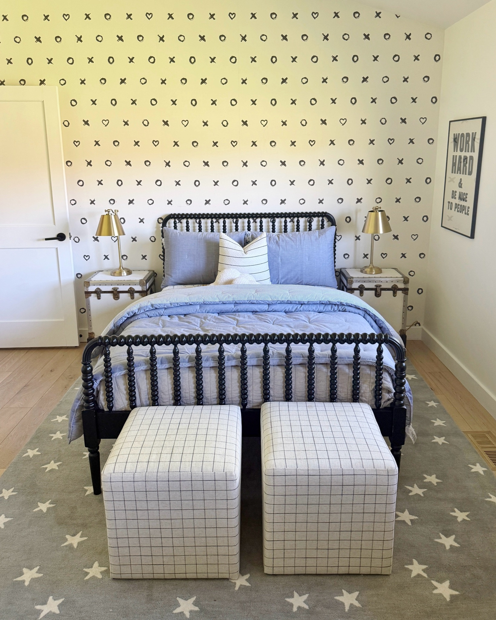 Ford’s boy took update 💙🧢⭐️

Bedroom
Kids
Non-toxic bedding 
Rug 
Home Decor

#LTKHome #LTKKids