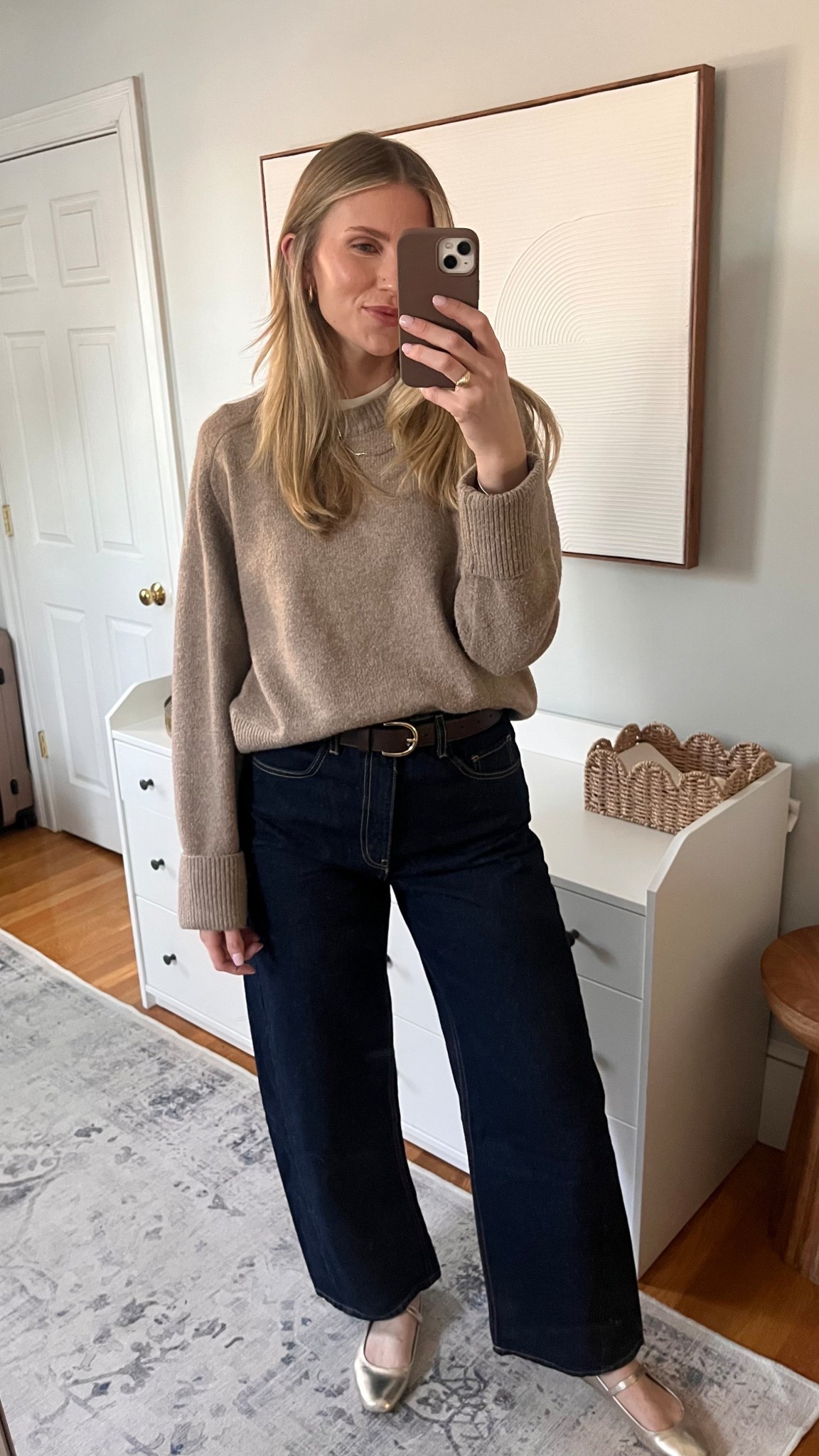 Effortless casual dark denim and crew neck sweater outfit for cold weather! Love this work outfit cause it’s giving effortless but put together energy ✨

#LTKWorkwear #LTKFindsUnder50 #LTKootd