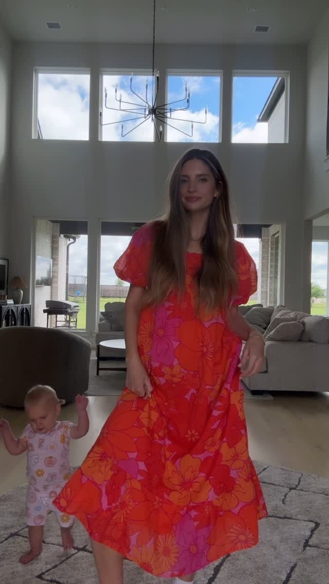 Ootd for muffins with mommy :)