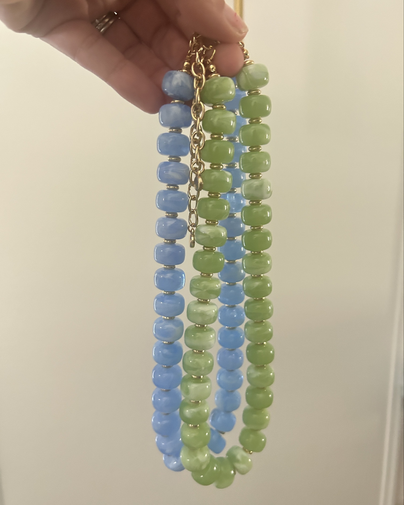 The cutest pop of color to add to any outfit! You won’t believe the price either!

Budget friendly, necklace, accessories 

#LTKootd #LTKBeauty #LTKgrwm