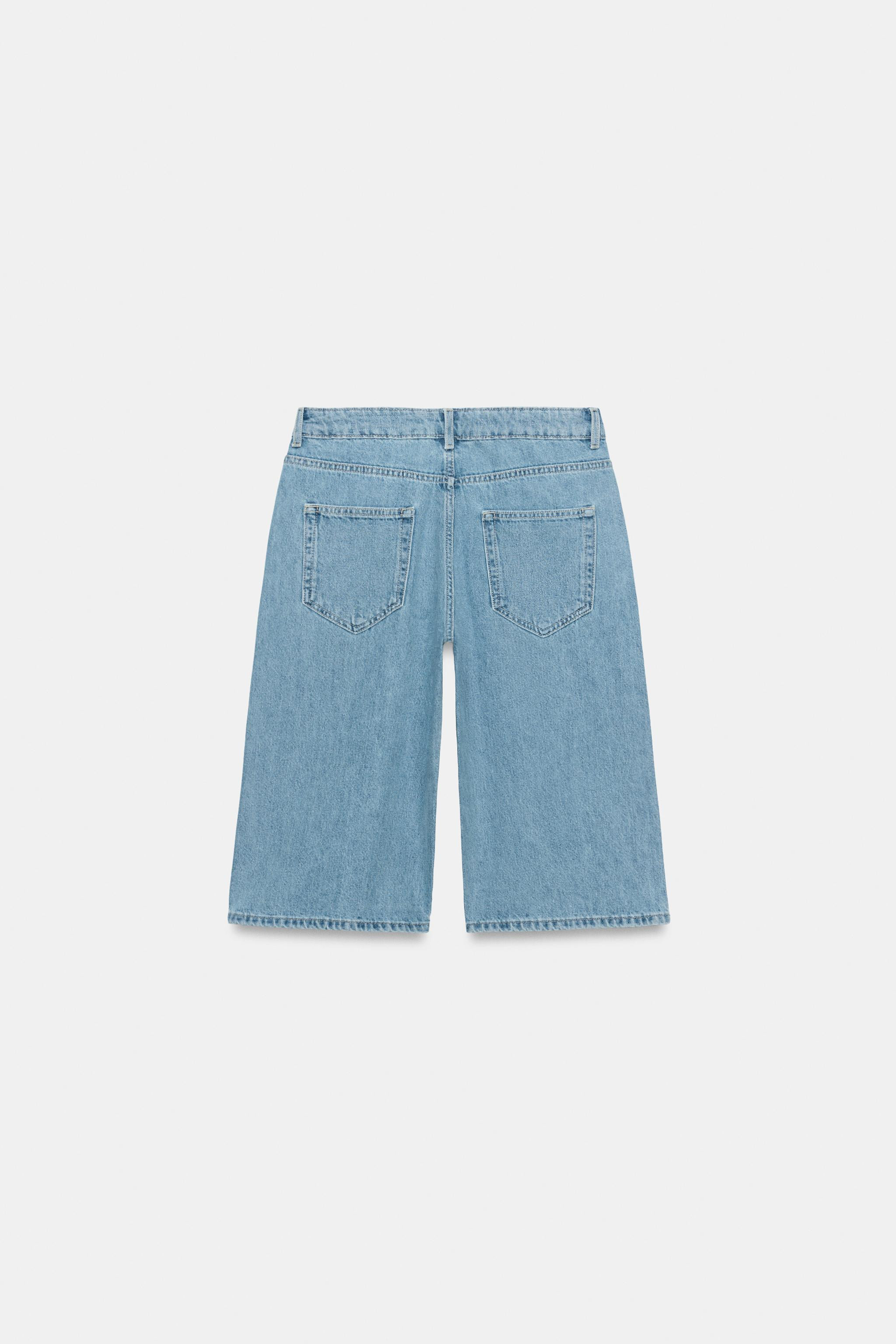 Model height: 179 cmMID-WAIST - REGULAR FIT - STRAIGHT LEGZARA WOMAN COLLECTIONMid-waist Bermuda ... | Zara UK