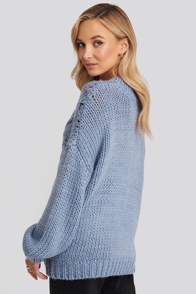 Wool Blend Round Neck Heavy Knitted Cable Sweater Blau | NA-KD DE, AT, CH