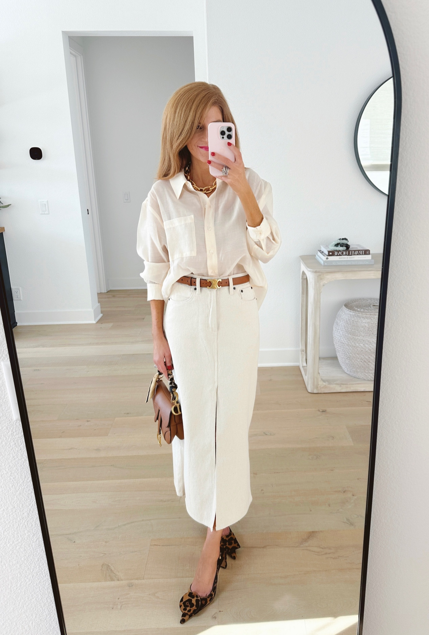 This sheer cream top is on sale- under $100 and so good for Spring! Wearing xs

#LTKsalealert #LTKshoecrush #LTKfindsunder100