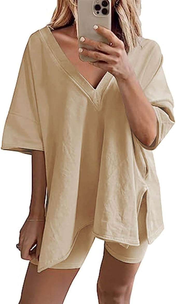 Women's Oversized 2 Piece Outfits V Neck T-Shirts Biker Shorts Tracksuit Hot Shot Reversible Sets | Amazon (US)