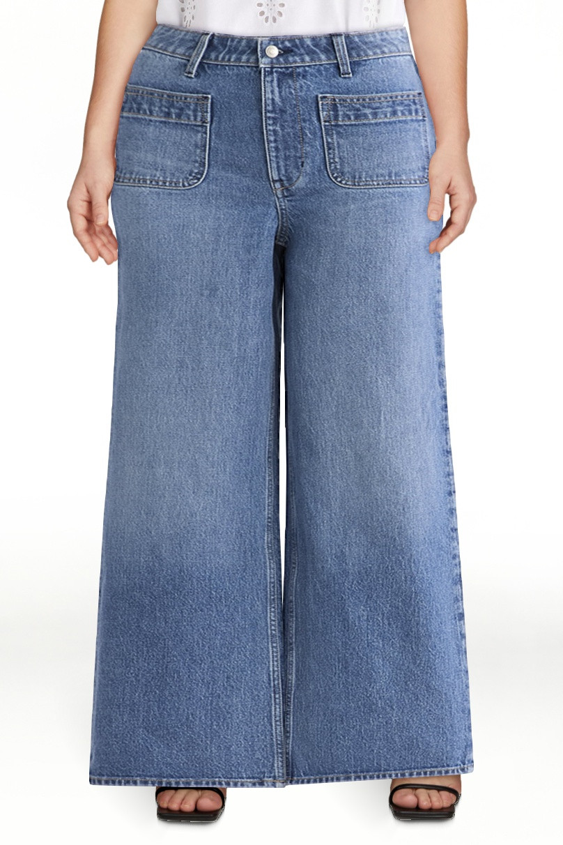 Free Assembly Women's and Women's Plus Wide Leg Jeans with Patch Pockets, 30", 32", and 34" Insea... | Walmart (US)