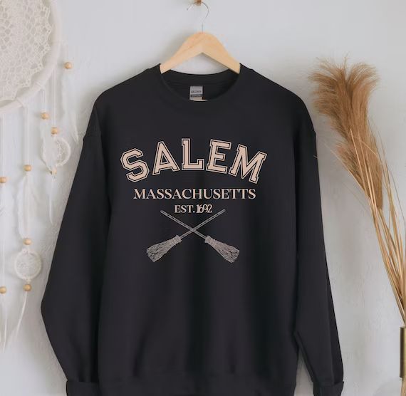 Salem Crewneck Fall Sweatshirt Massachusetts College - Etsy | Etsy (US)