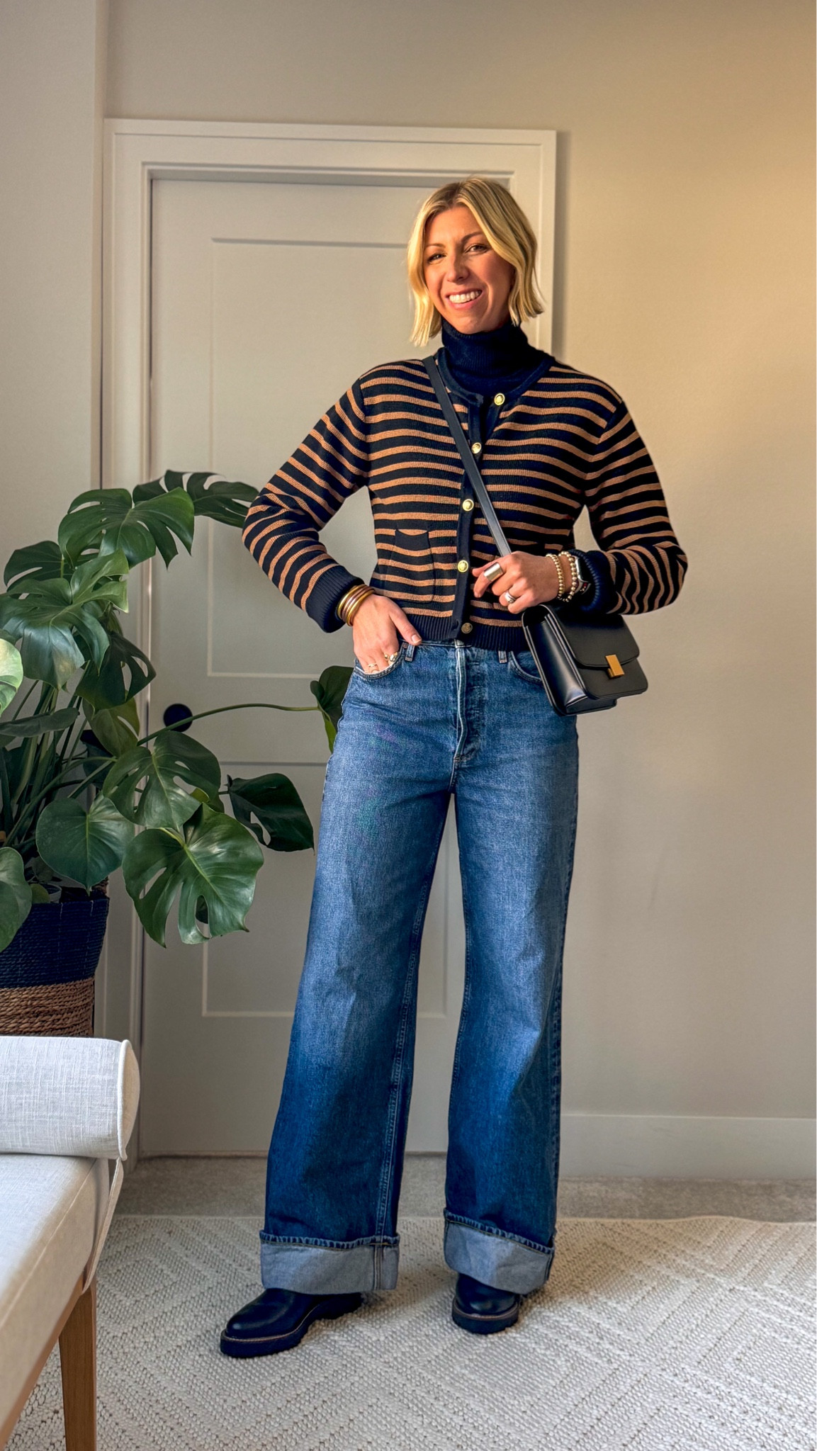 Chelsea boots outfit idea for fall/winter with cuffed wide leg jeans, lady cardigan + leather crossbody bag 

#LTKOver40 #LTKFindsUnder100 #LTKStyleTip