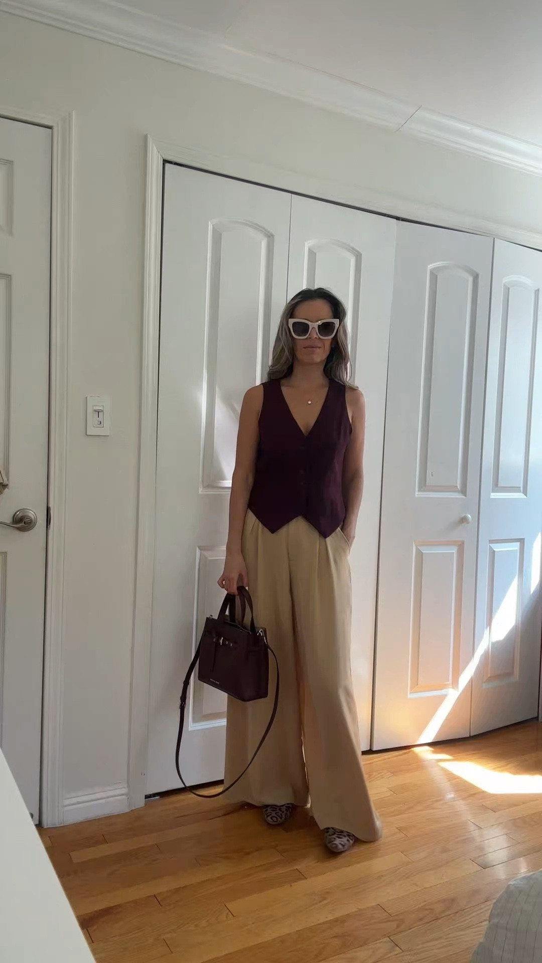 Burgundy vest sz XS 
Beige nude pants are sz S

Burgundy bag is on sale

I’m 5’5” 122 lbs 



#LTKFallSale #LTKFindsUnder50 #LTKWorkwear