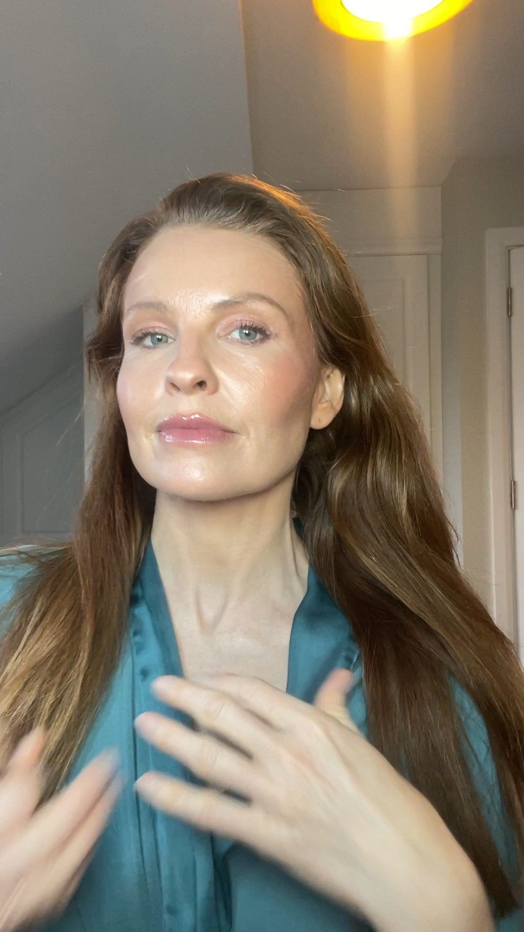 Status Stick in Unbothered Bronze . The perfect versatile body highlighter .

#makeup #highlighter 

#LTKU #LTKbeauty #LTKVideo