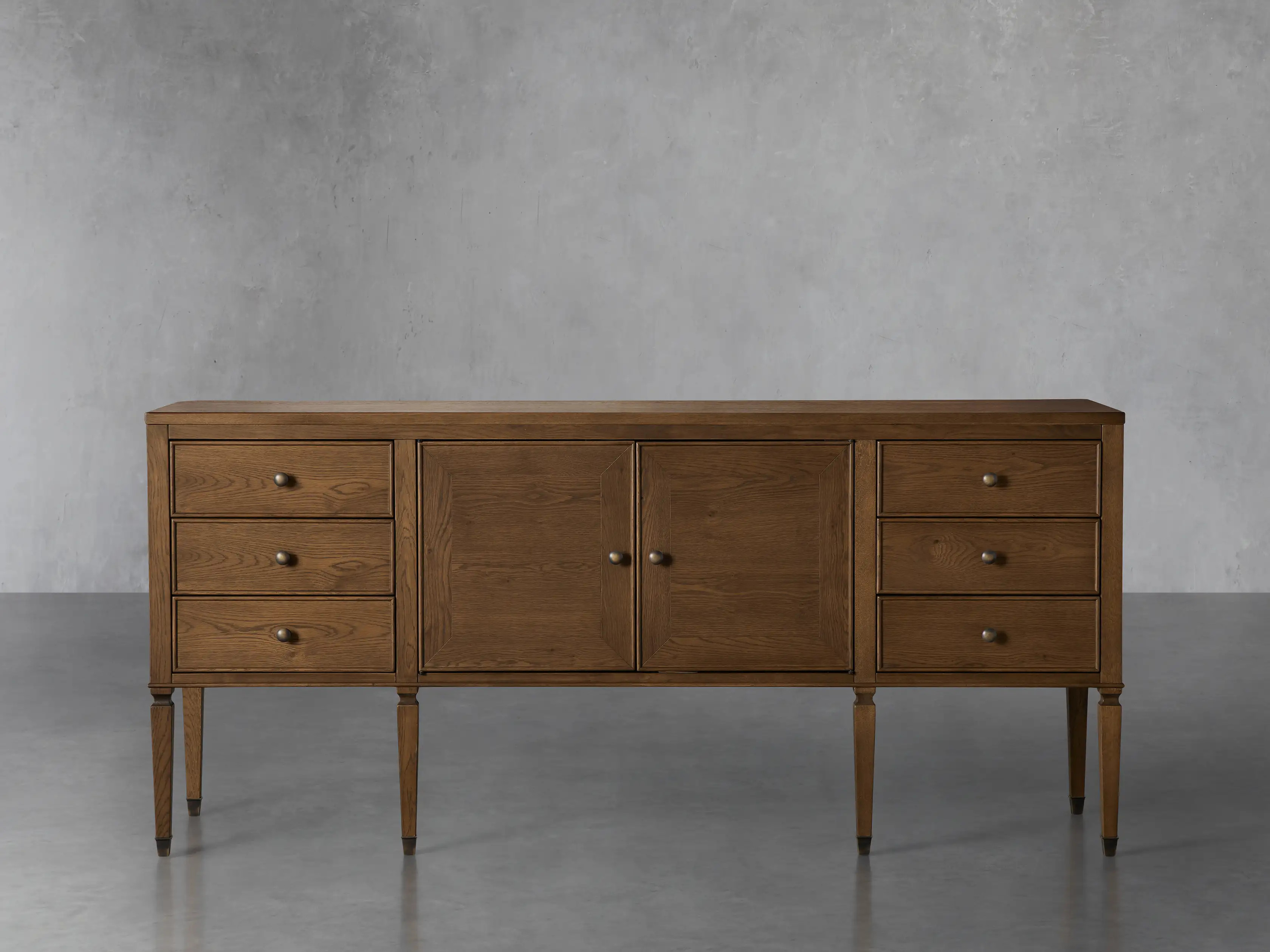 Luciano Buffet | Arhaus