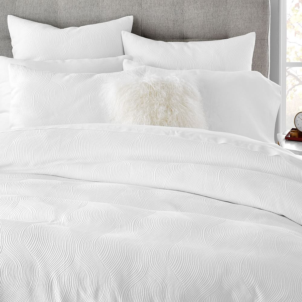 Organic Wavy Jacquard Duvet Cover & Shams | West Elm (US)