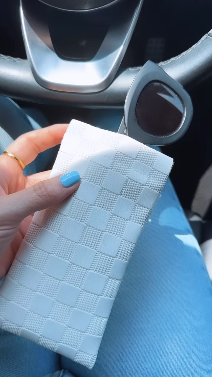 Checkered sunglasses case is so cute and sleek 

Sunglasses, sunglasses case

#LTKActive #LTKSwim #LTKFindsUnder50