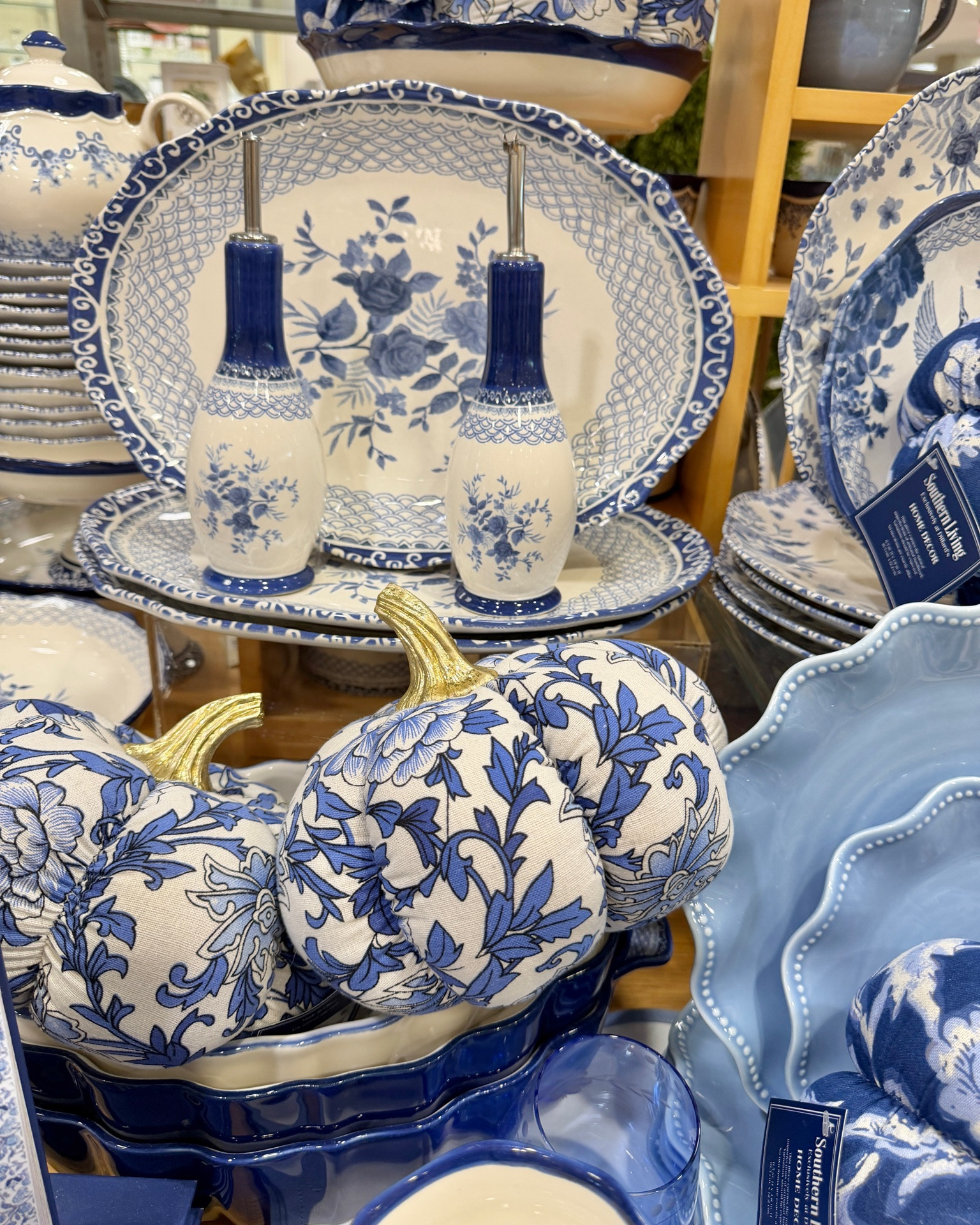 Blue & white pumpkins now online! 💙🍂 fall decor Chinoiserie pumpkins

#LTKHome #LTKSaleAlert #LTKdayinmylife