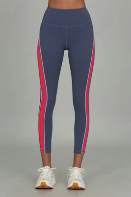 Storm Striped StrydeForm Legging | Gold Hinge