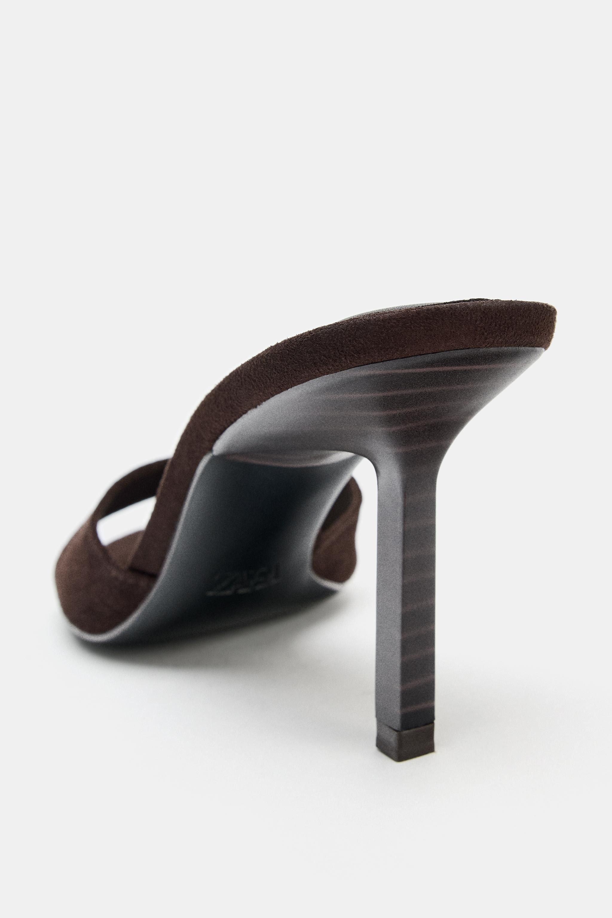 Model height: 176 cmSplit suede heeled sandals. Mule style. Front strap. High stiletto heel. Roun... | Zara UK