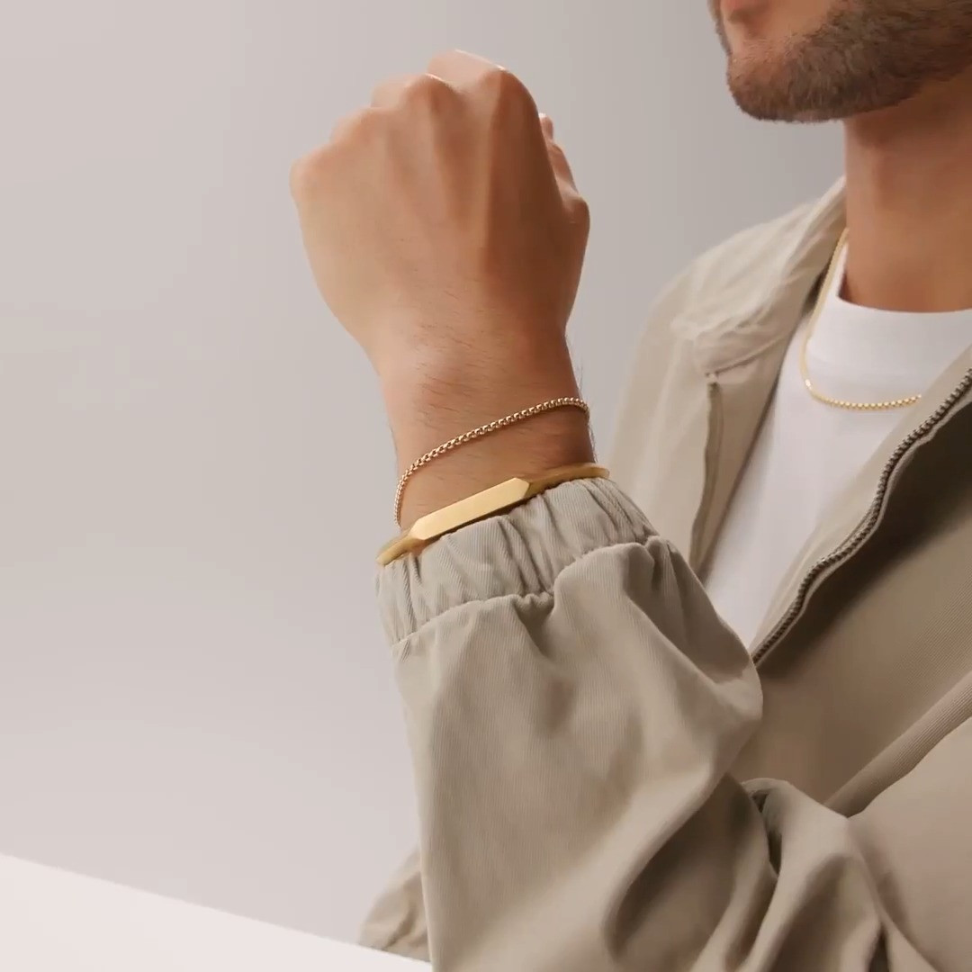 Need a Christmas gift for your husband that feels a little extra special? 🤎 These Abbott Lyon jewelry and watch finds are such a good mix of classic and modern. Loving the timeless watches, sleek chain necklaces, and stylish bracelets for gifting this holiday season!

✨ EXCLUSIVE OFFER: Buy 2 For 1 — Code 2FOR1 OR Get 15% Off — Code TAKE15

#ChristmasGiftsForHusband #HusbandGiftIdeas #GiftsForHim #AbbottLyonMan #MensWatches #MensJewelry #MensNecklaces #MensBracelets #LuxuryGiftsForMen #HolidayGiftGuideForHim #LTKHoliday #LTKGifts 

 #LTKSeasonal #LTKSaleAlert #LTKMens