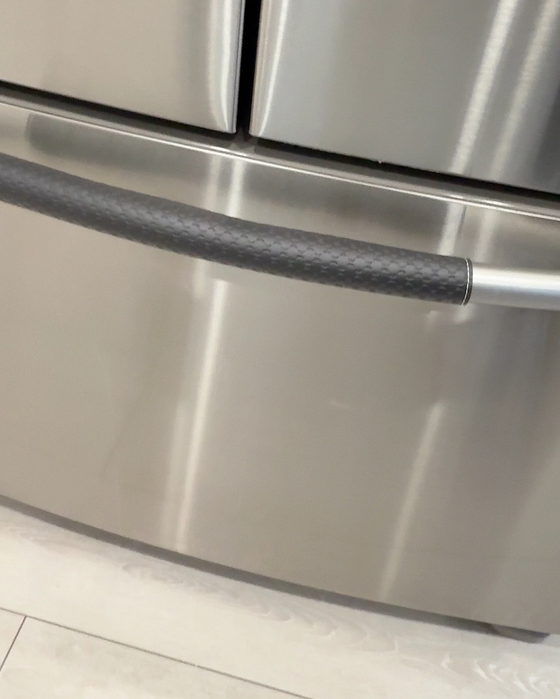 I really hate when fridge handles feel dirty 😭 These completely elevated my kitchen…
and keeping them super clean! 😍

#LTKdayinmylife #LTKmomlife #LTKHome