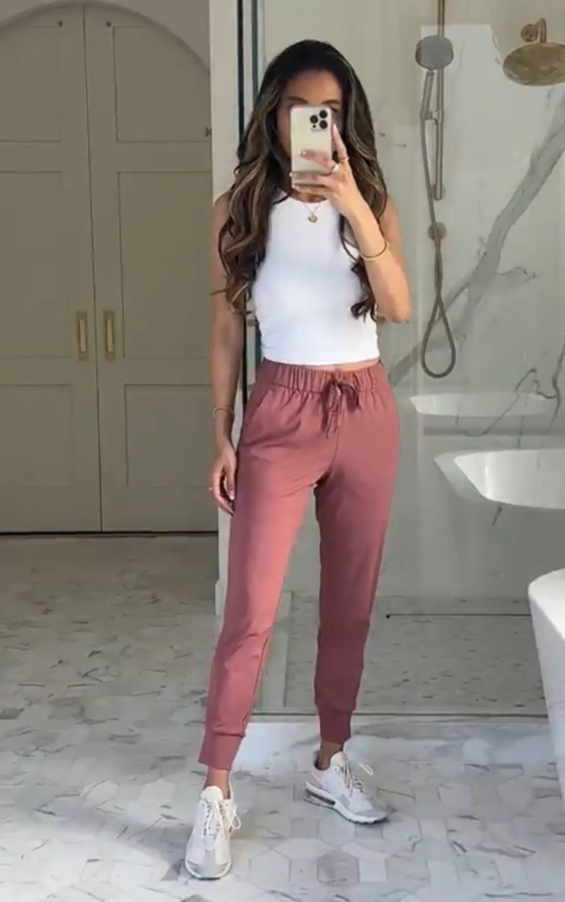 Scroll to shop!! Follow for more!! Xo! ✨

#LTKootd #LTKdayinmylife #LTKmomlife