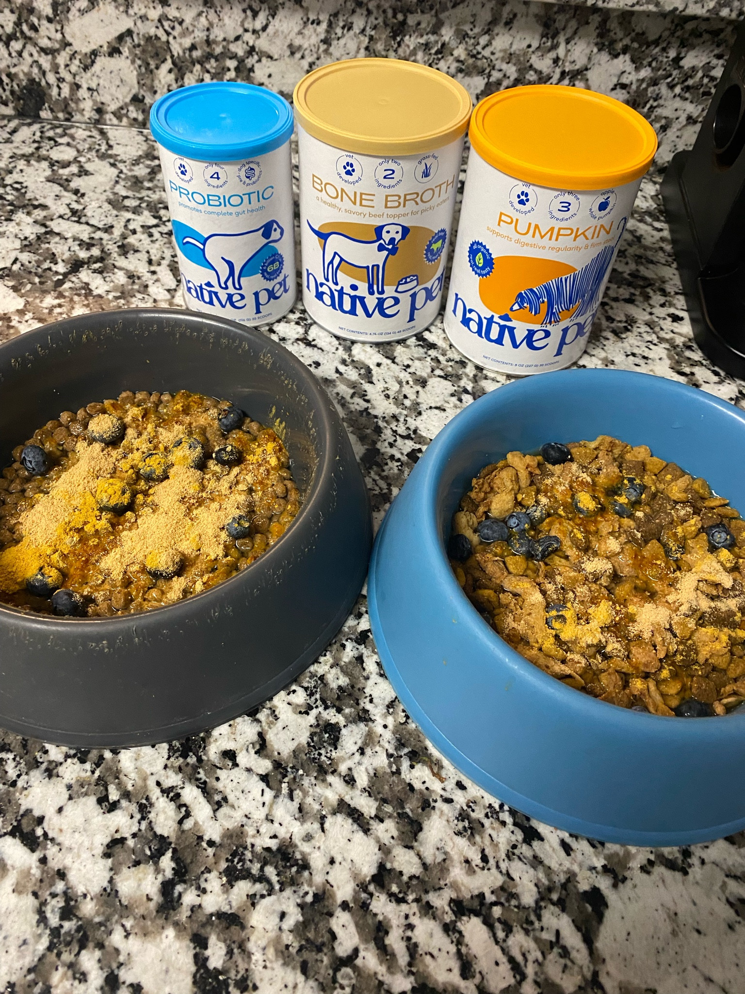 Murphys dinner recipe

dog food enhancements
dog nutrition 
dog health
Native pet 
Probiotic, bone broth, pumpkin

#LTKFind