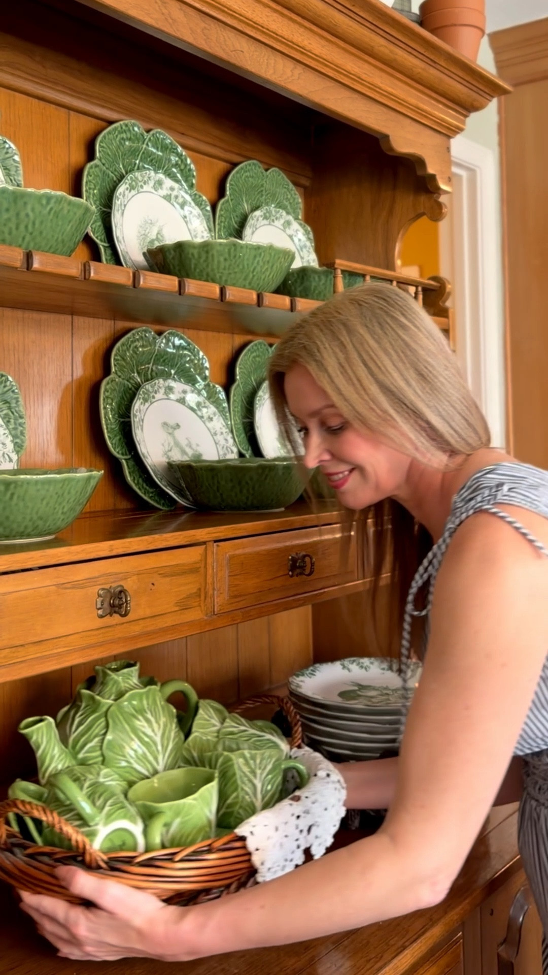 Cabbageware hutch