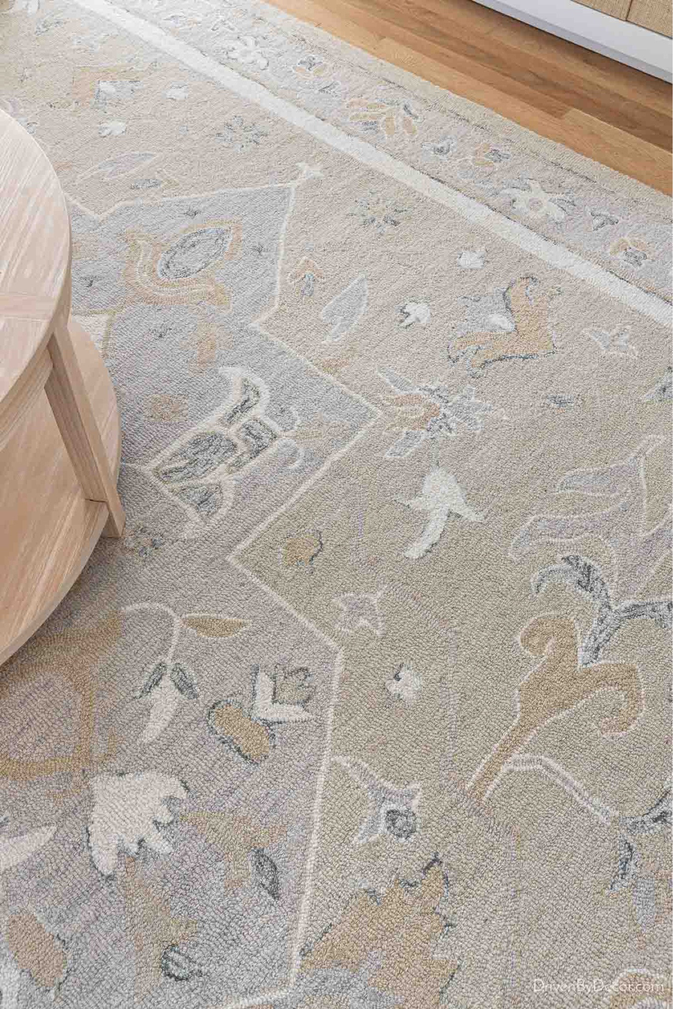 I LOVE this neutral area rug! Perfect for a living room or bedroom! Mine is the gray/ivory option. 

Bedroom rug, living room rugg

#LTKhome #LTKsalealert #LTKstyletip