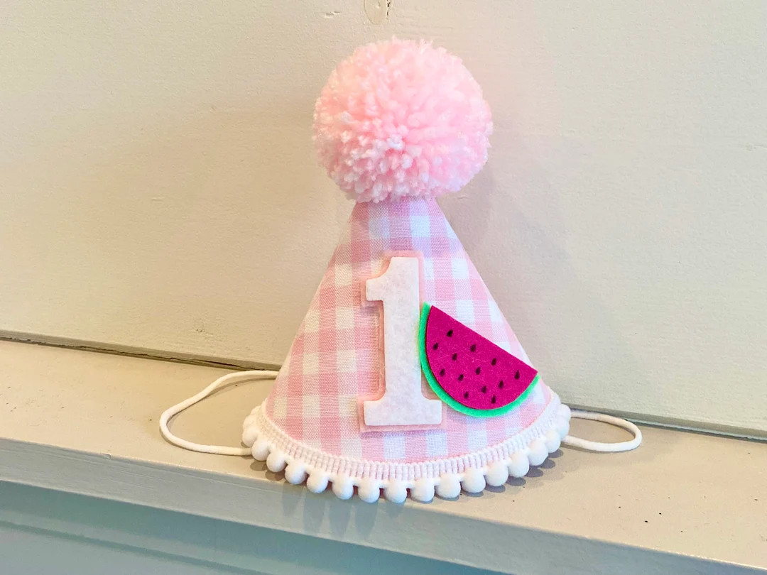 HATA party hat made of stiffened felt with light pink gingham fabric, with white/pink #1, waterme... | Etsy (US)