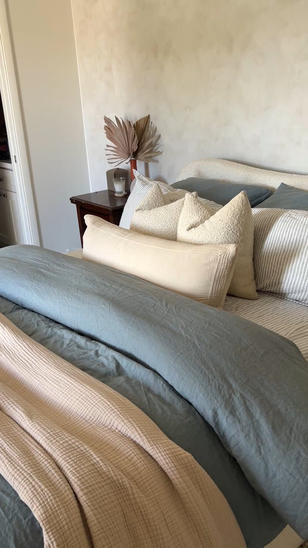 Cozy coastal primary bedroom 💙☁️

Absolutely loving these blue and cream tones for an end of summer bedding refresh. This is the perfect bedding set for a coastal Florida vibe

Linen is the perfect cooling bedsheets for hot summer nights. I love the layered through blankets and pillows for extra coziness. Linking my extra fluffy duvet that I use to get the hotel bed making effect at home! 

Primary bedroom, quince bedding, organic modern home, organic modern bedroom, coastal bedroom decor, how to style linen sheets 

#LTKHome #LTKStyleTip #LTKSeasonal