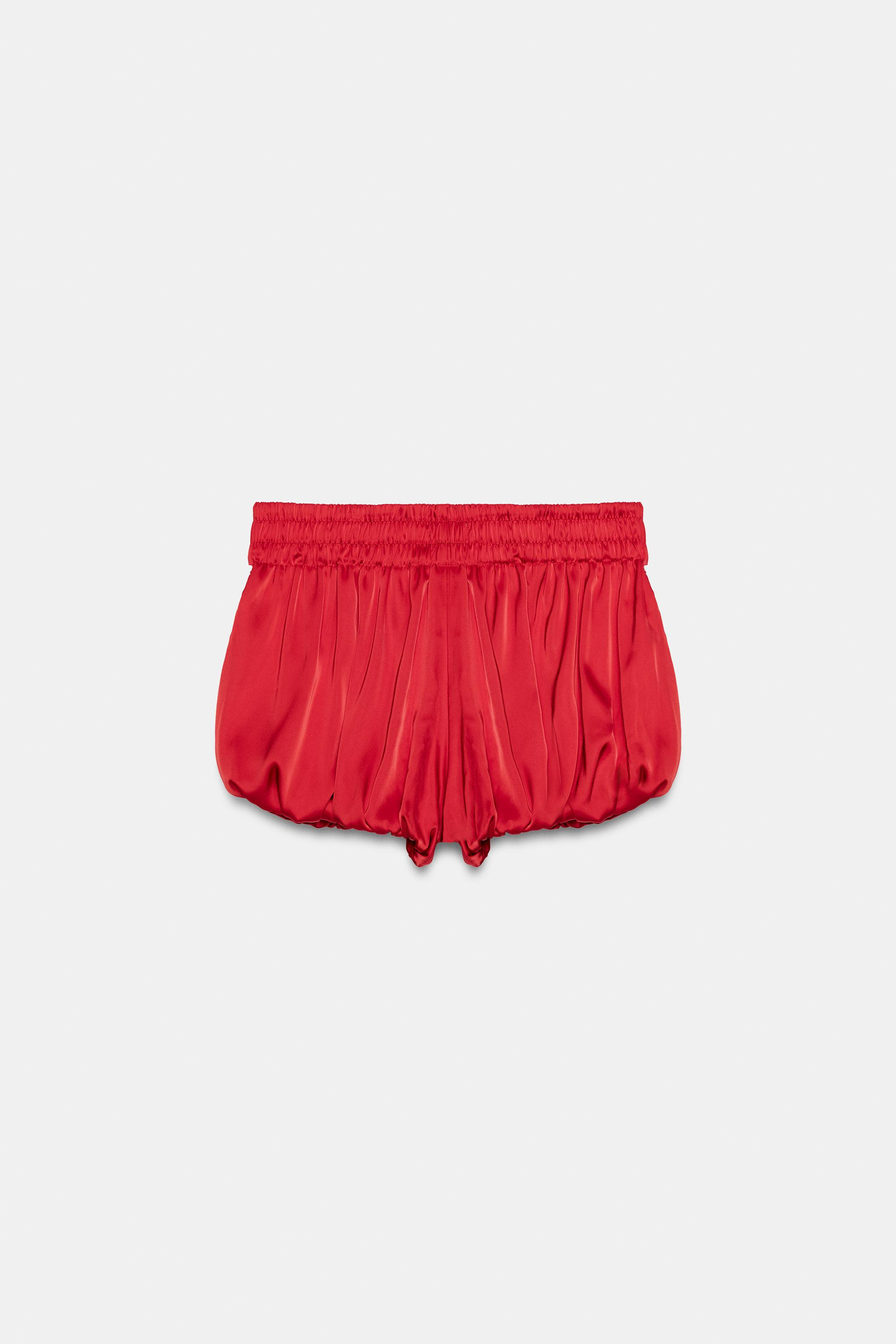 SATIN EFFECT LACE BALLOON SHORTS | Zara US