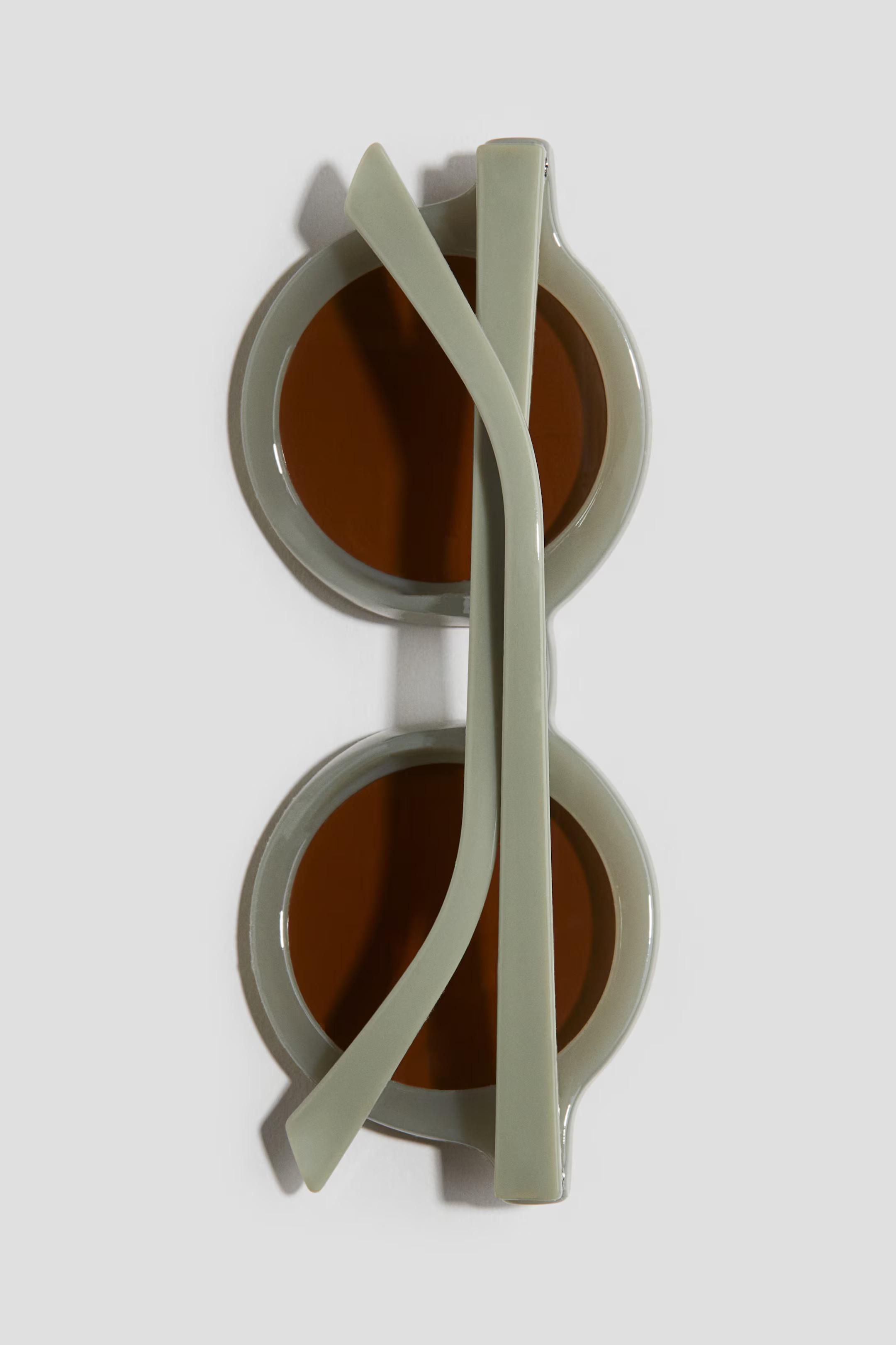 Round sunglasses | H&M (UK, MY, IN, SG, PH, TW, HK)